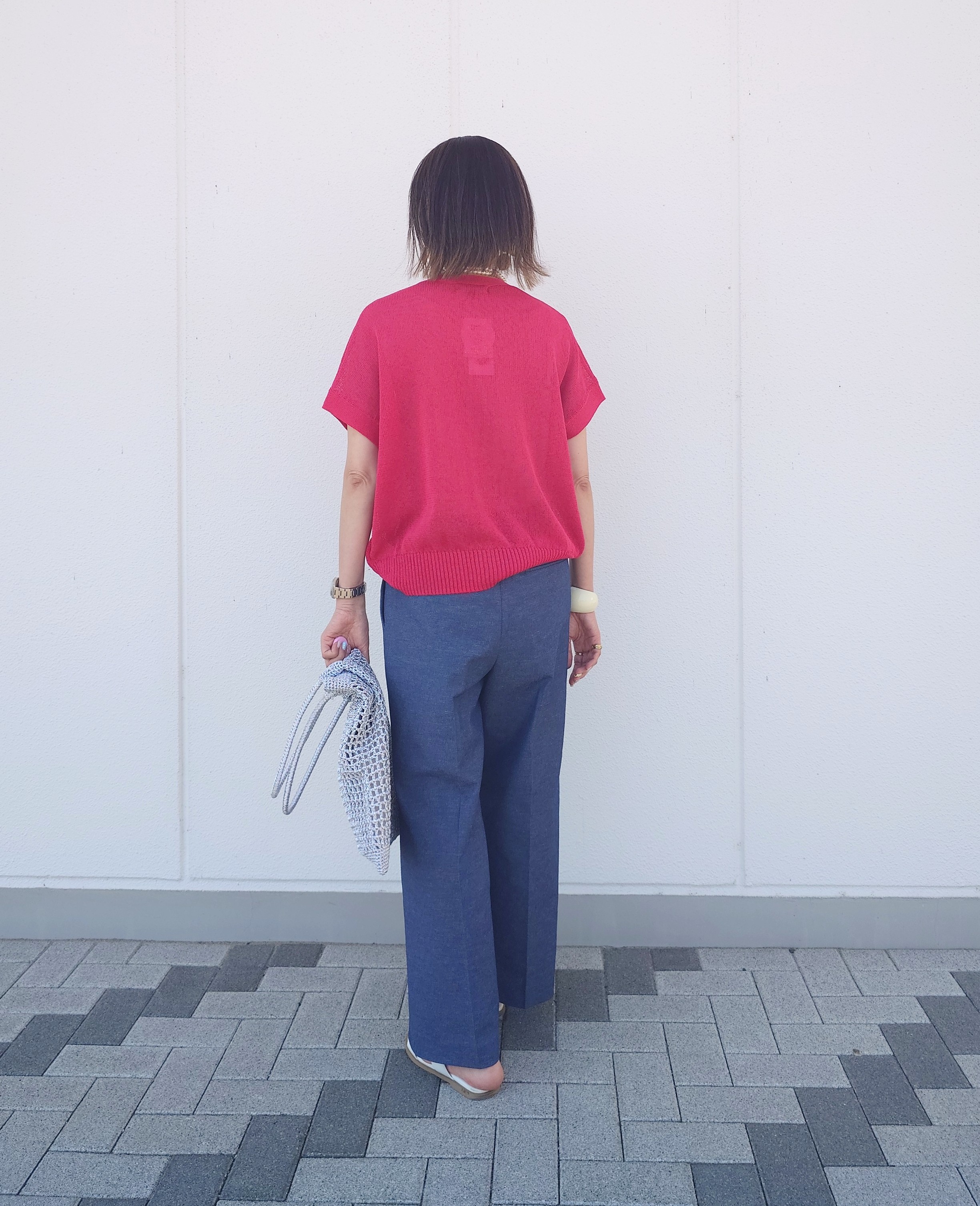 MUTSUKOさんの「UNTITLED｜【洗える/清涼感】ドライタッチスリーブレスカーディガン」を使ったコーディネート