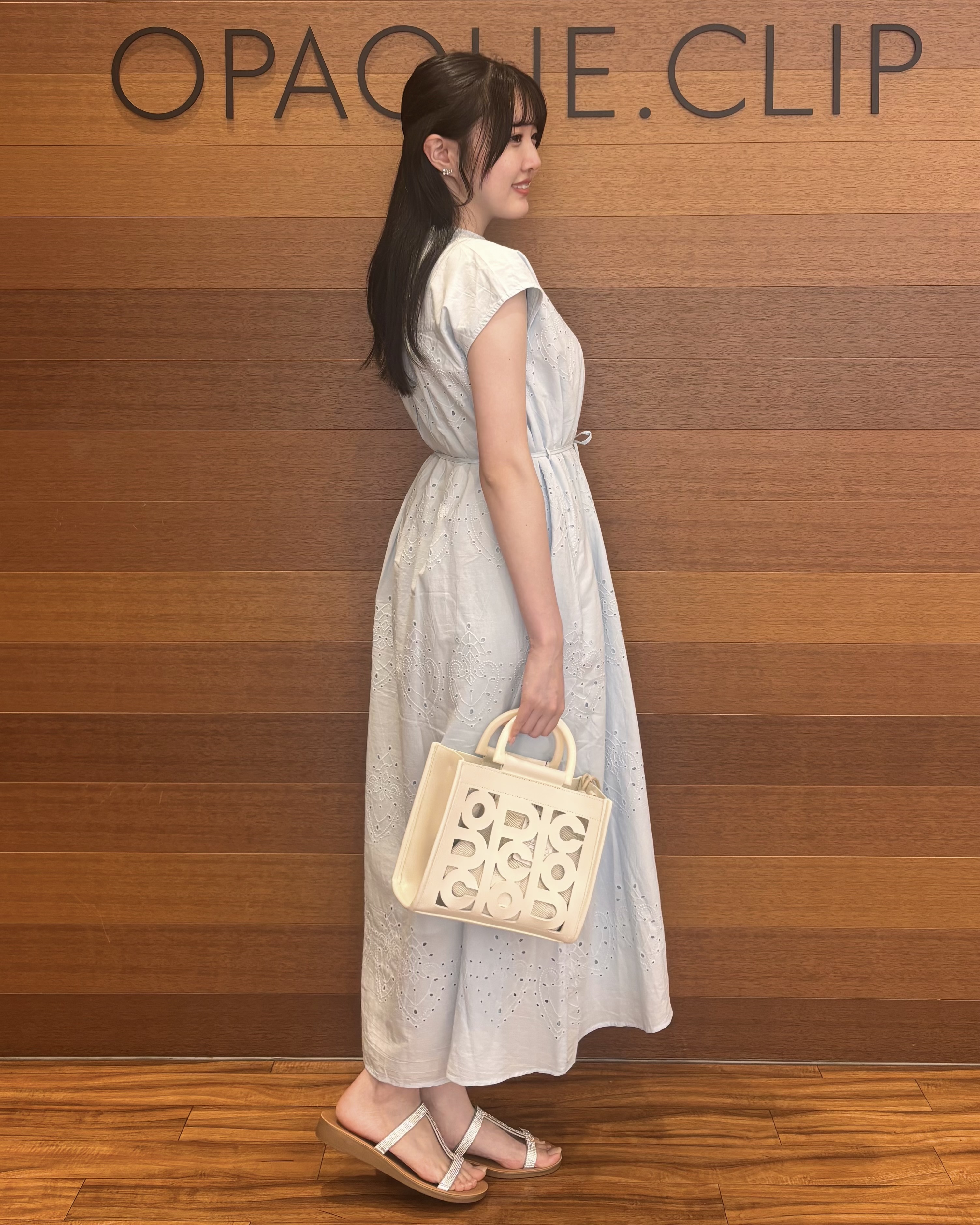 わかなさんの「OPAQUE.CLIP｜【UV／接触冷感】Vネックリラクシーニットカーディガン《洗濯機OK／抗ピル》」を使ったコーディネート