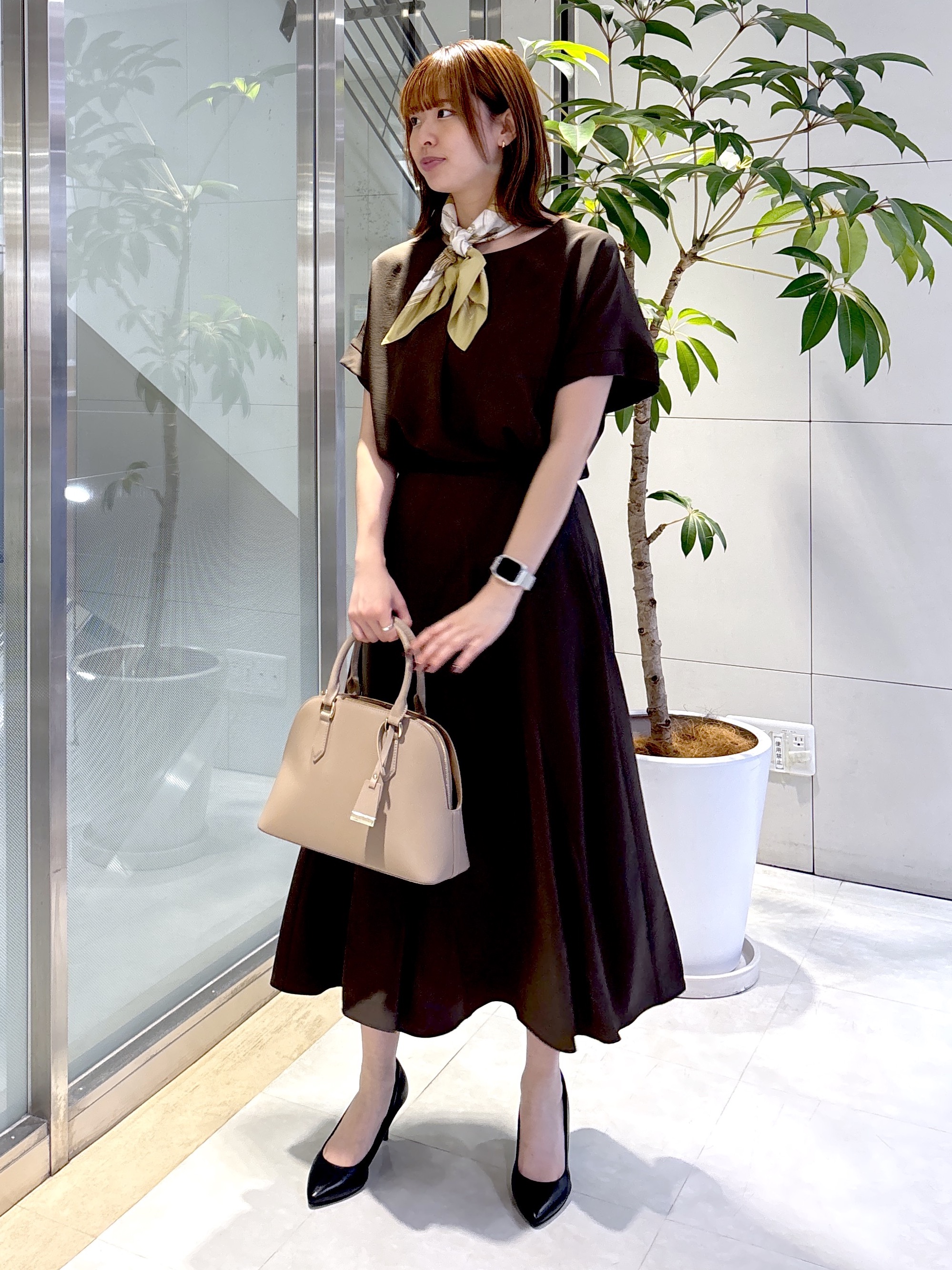 yukaさんの「UNTITLED｜【セットアップ可/UVカット/前後2WAY】リラクシーフレンチスリーブブラウス」を使ったコーディネート