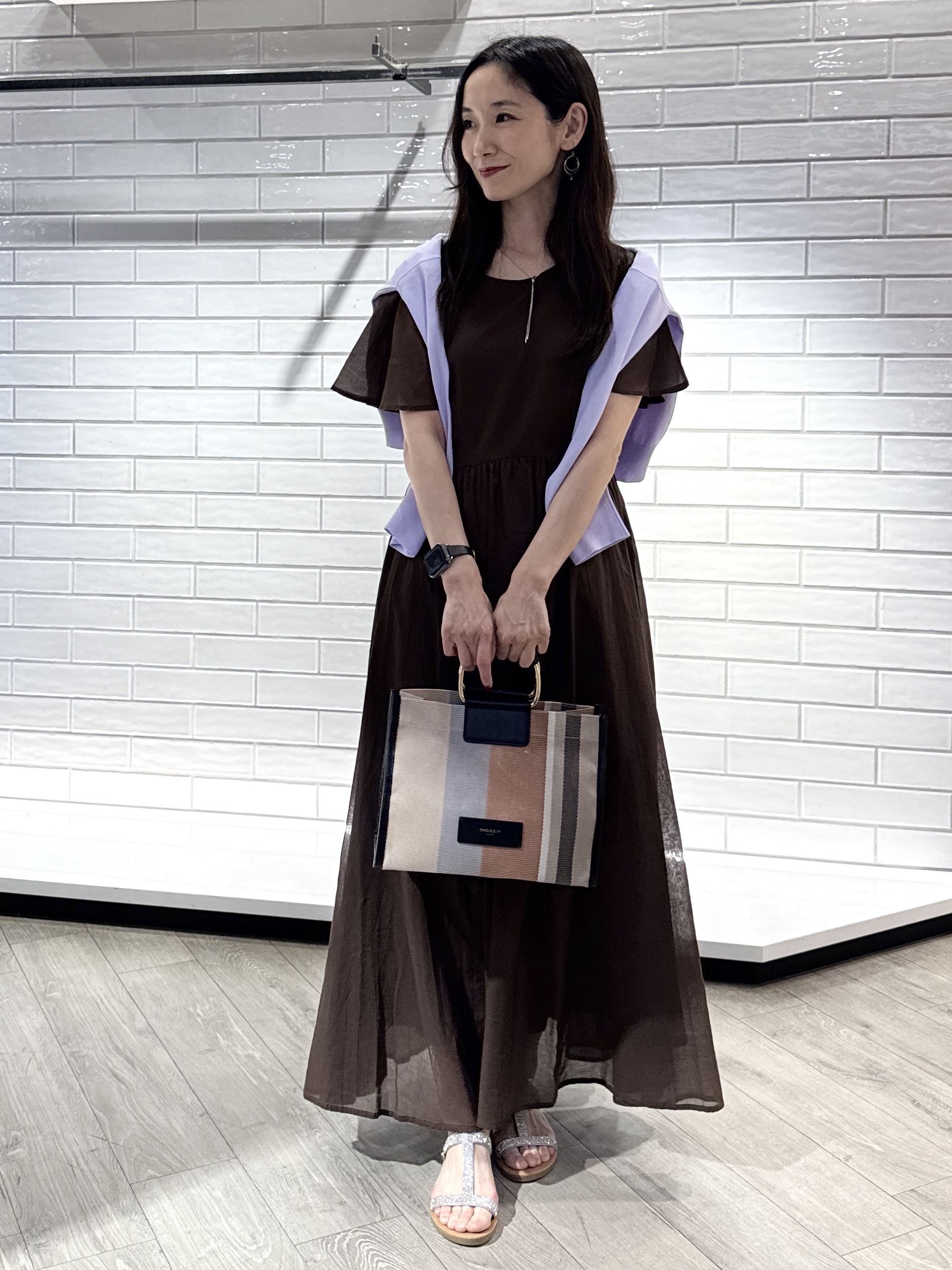yuicciさんの「OPAQUE.CLIP｜【UV／接触冷感】Vネックリラクシーニットカーディガン《洗濯機OK／抗ピル》」を使ったコーディネート