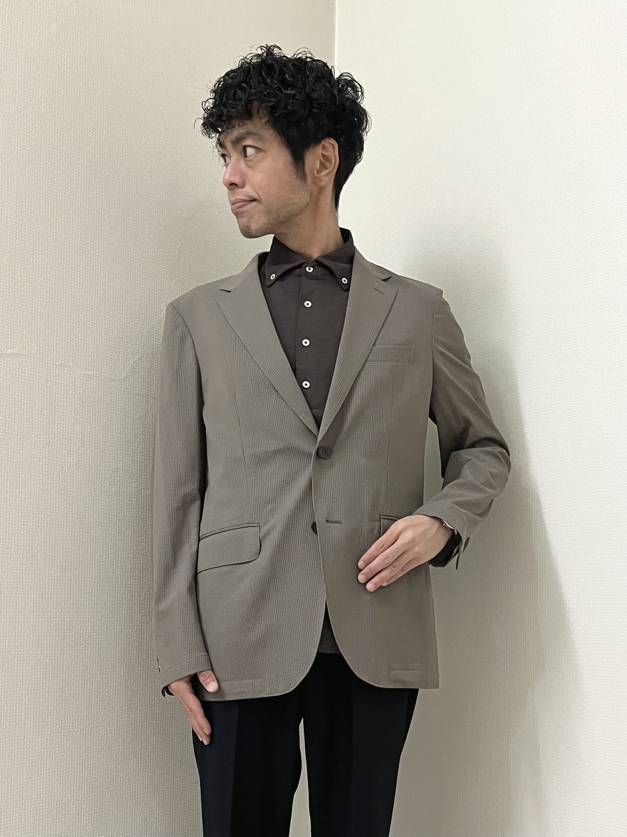 URAさんの「TAKEO KIKUCHI｜【Begin5月号掲載/通気性】トリコットサッカー ジャケット」を使ったコーディネート