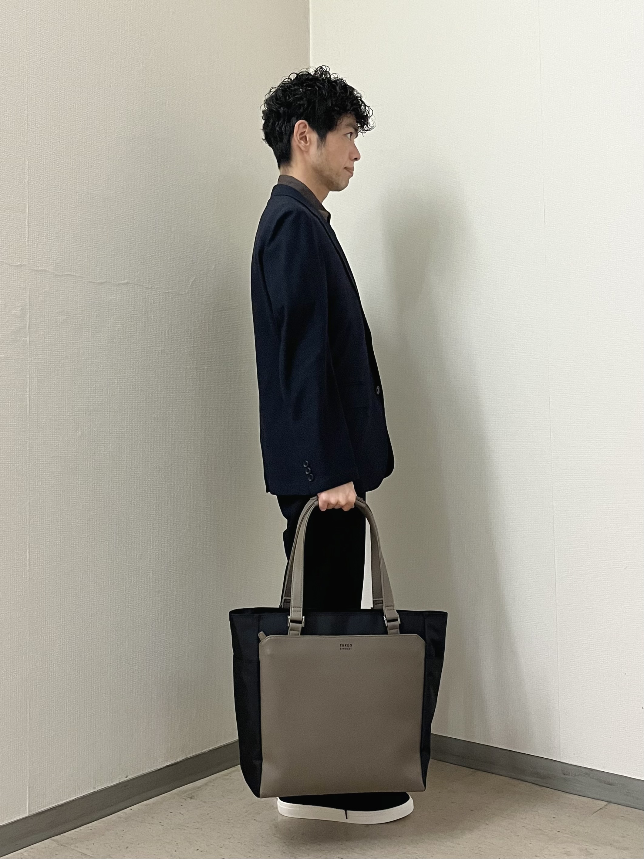 URAさんの「TAKEO KIKUCHI｜【抗菌防臭】CALCULO（R）ジャージ ジャケット」を使ったコーディネート