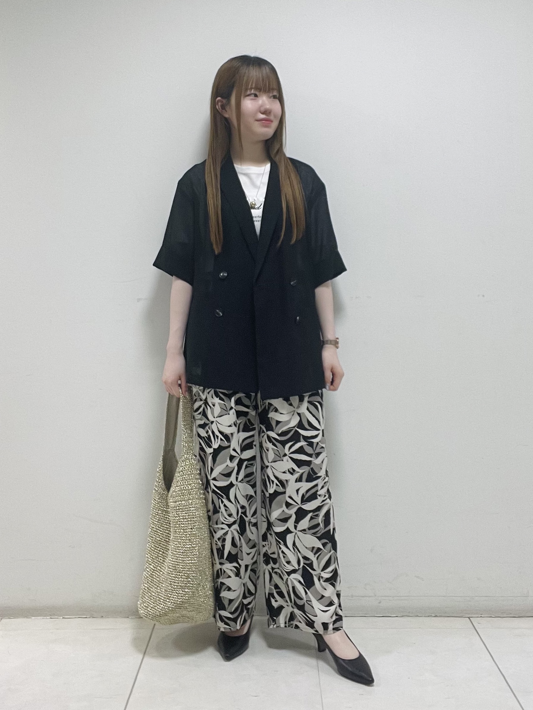 mさんの「INDIVI｜【洗える／メッシュ素材／SETUP可能】半袖シアージャケット」を使ったコーディネート