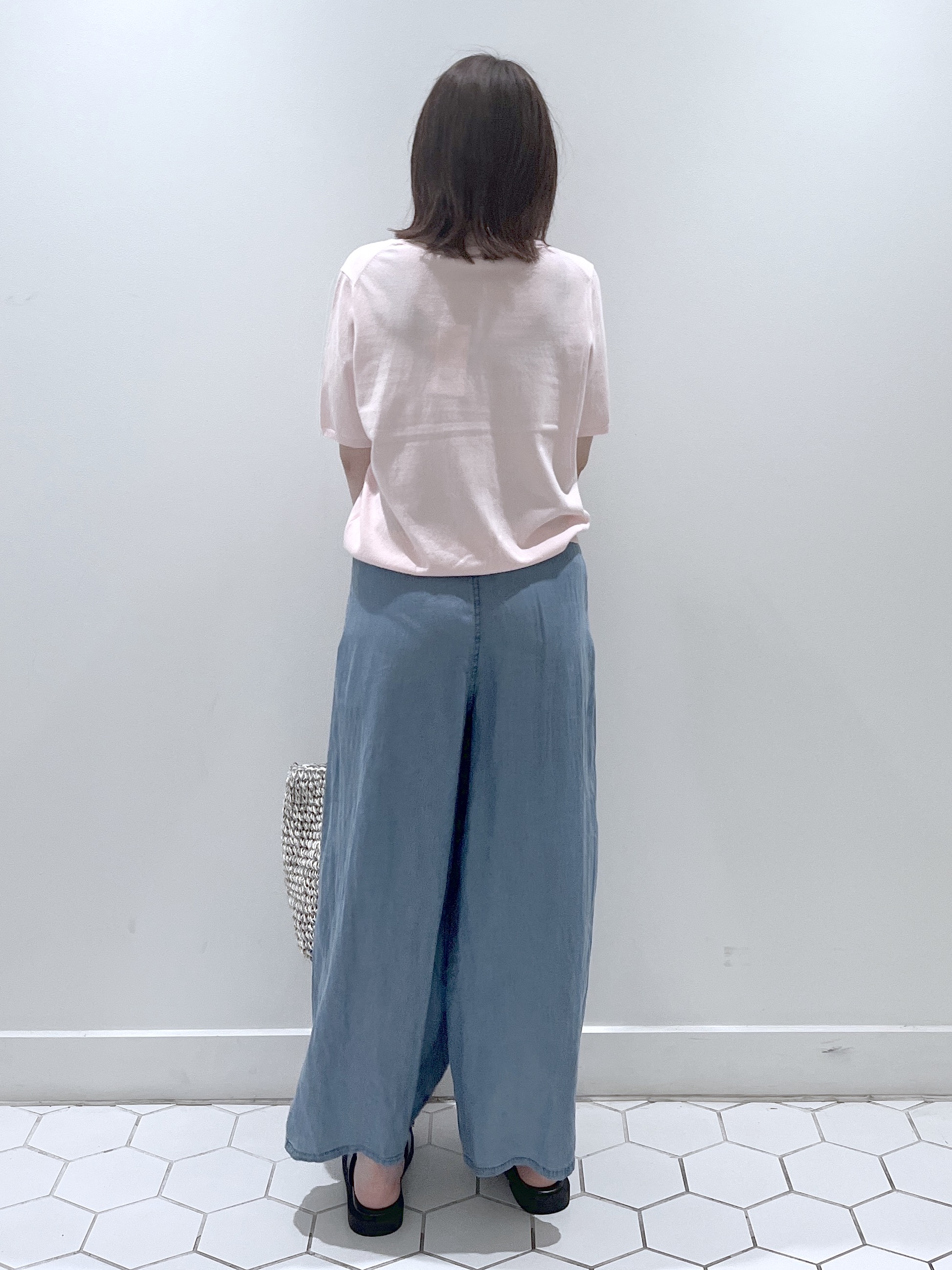 Makinoさんの「Dessin｜【9色展開/接触冷感/UVカット】ドライタッチサマーニットT」を使ったコーディネート