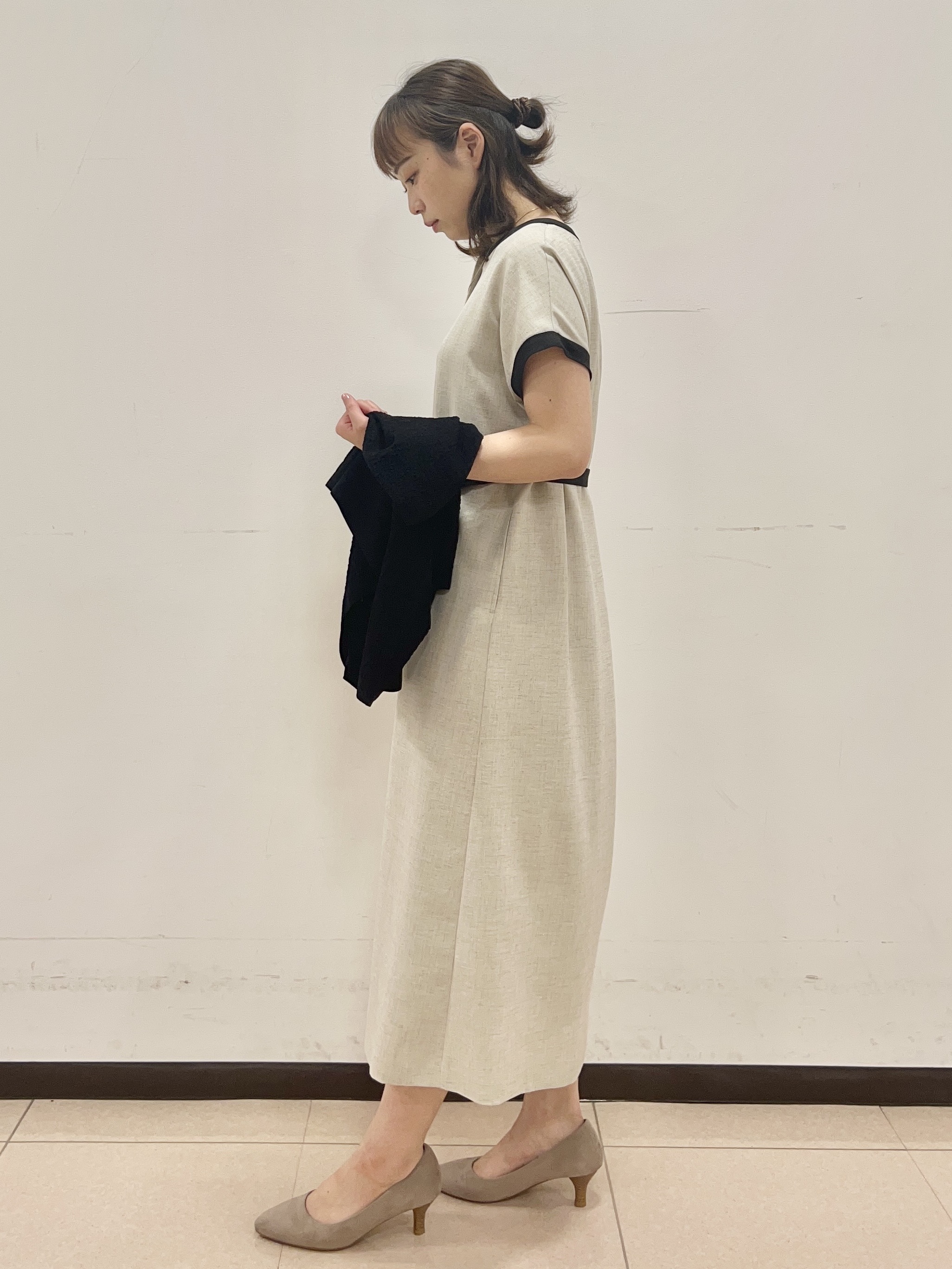 りおさんの「UNTITLED｜【接触冷感/UVカット/イージーケア】配色ラインワンピース」を使ったコーディネート