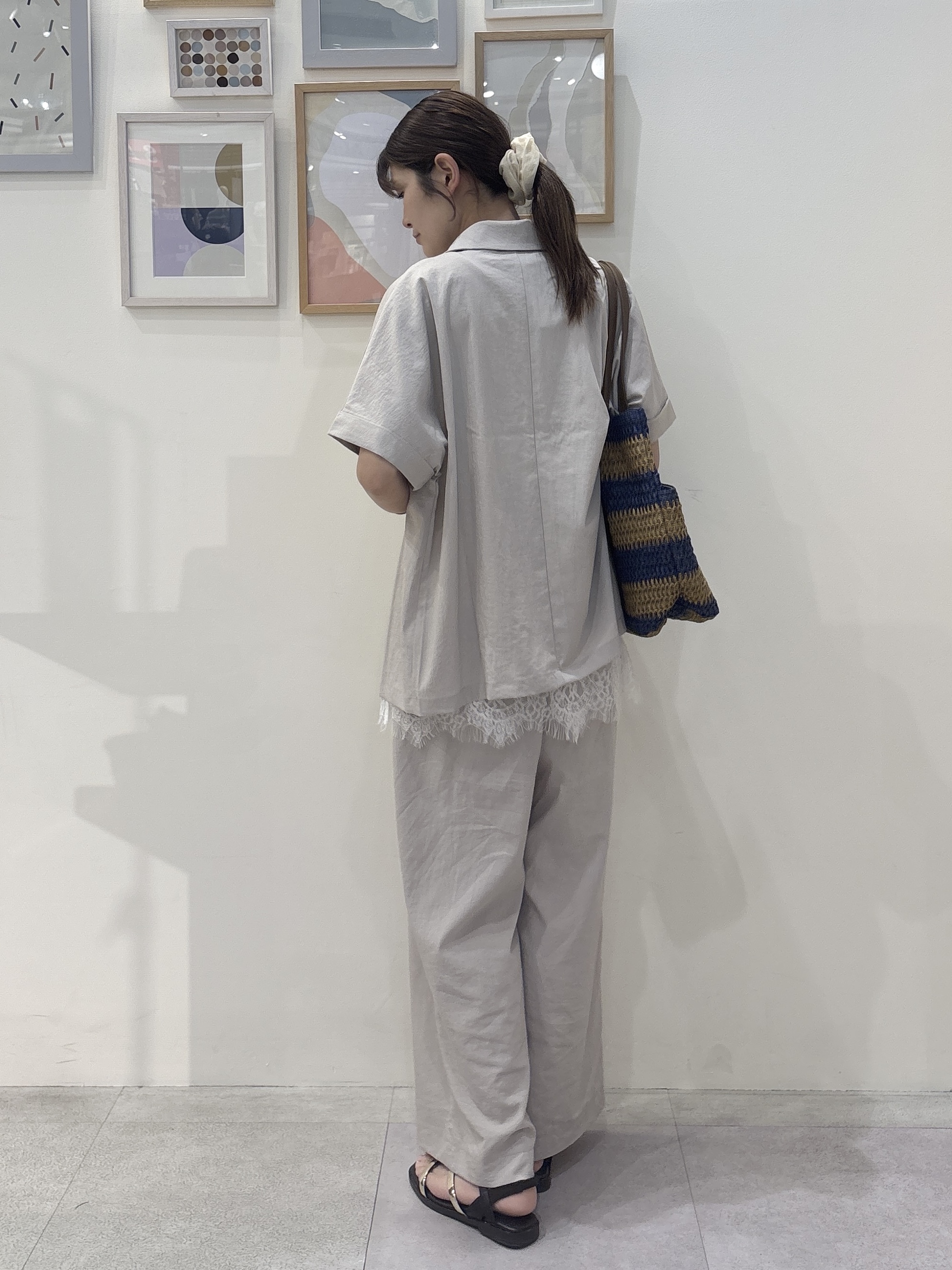 Rikaさんの「SHOO･LA･RUE｜【高レビュー/洗濯機可/セットアップ可】軽凛(かろりん) 半袖ジャケット」を使ったコーディネート