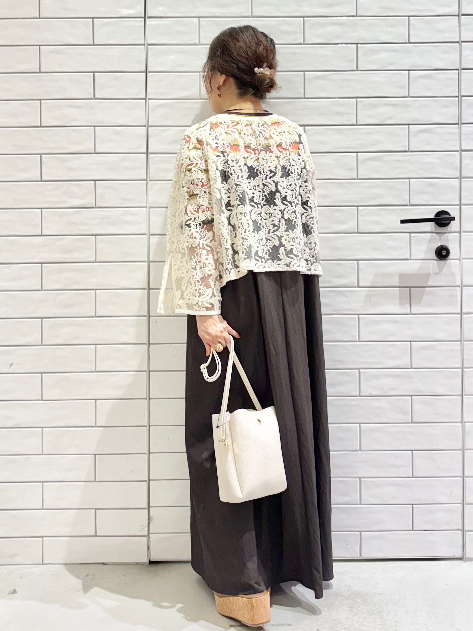 yさんの「OPAQUE.CLIP｜刺繍レースショートブラウス【洗える】」を使ったコーディネート