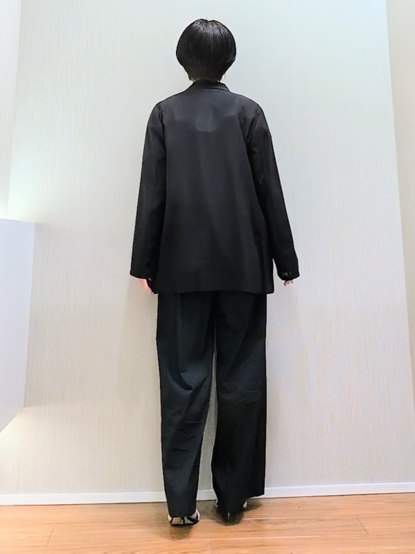 ミズタさんの「UNTITLED｜◆【セットアップ可/接触冷感/通気性】ドライシアーダブルジャケット」を使ったコーディネート
