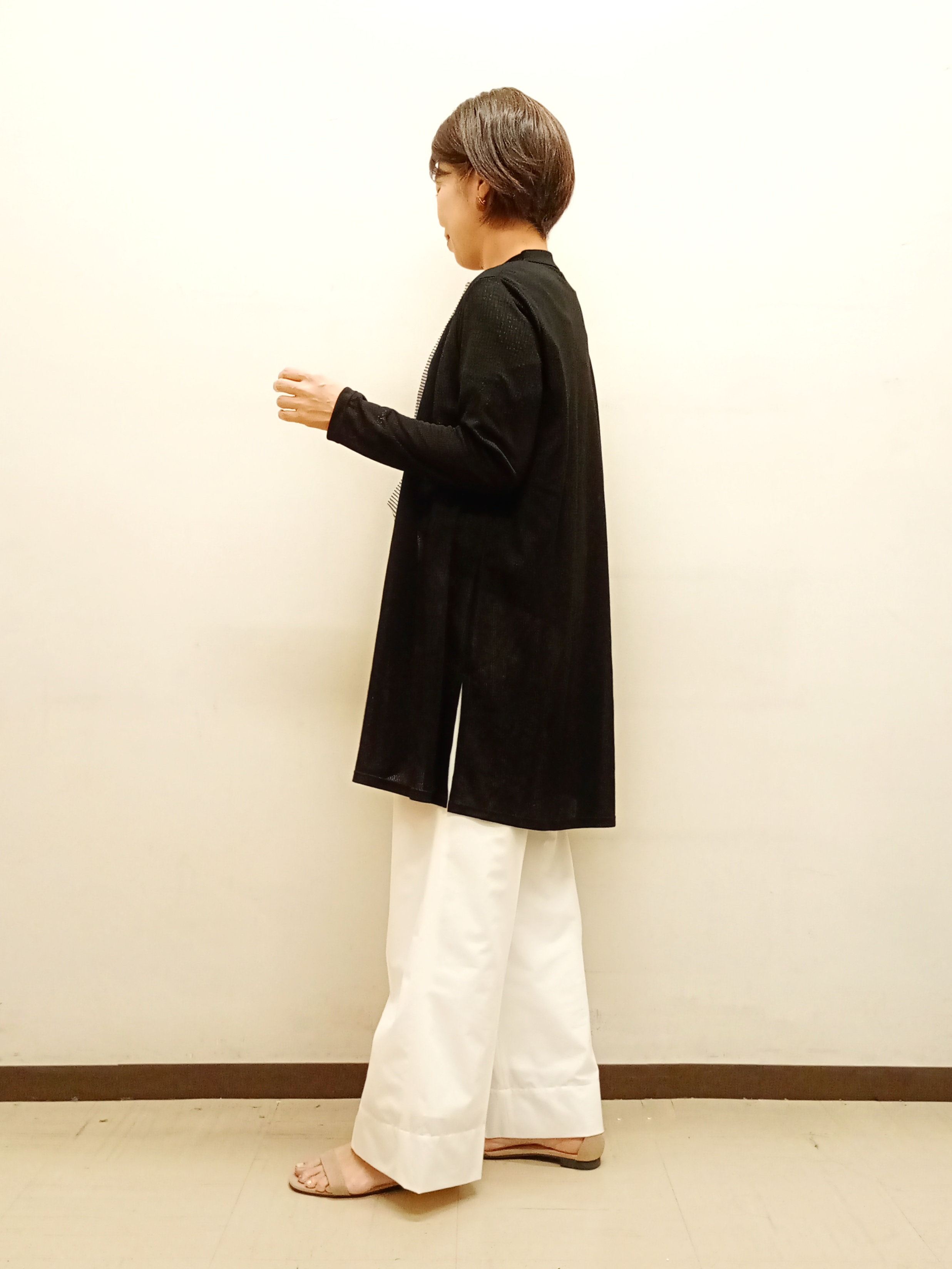 Kさんの「INDIVI｜【洗える／アンサンブル可能】シアーストライプカーディガン」を使ったコーディネート