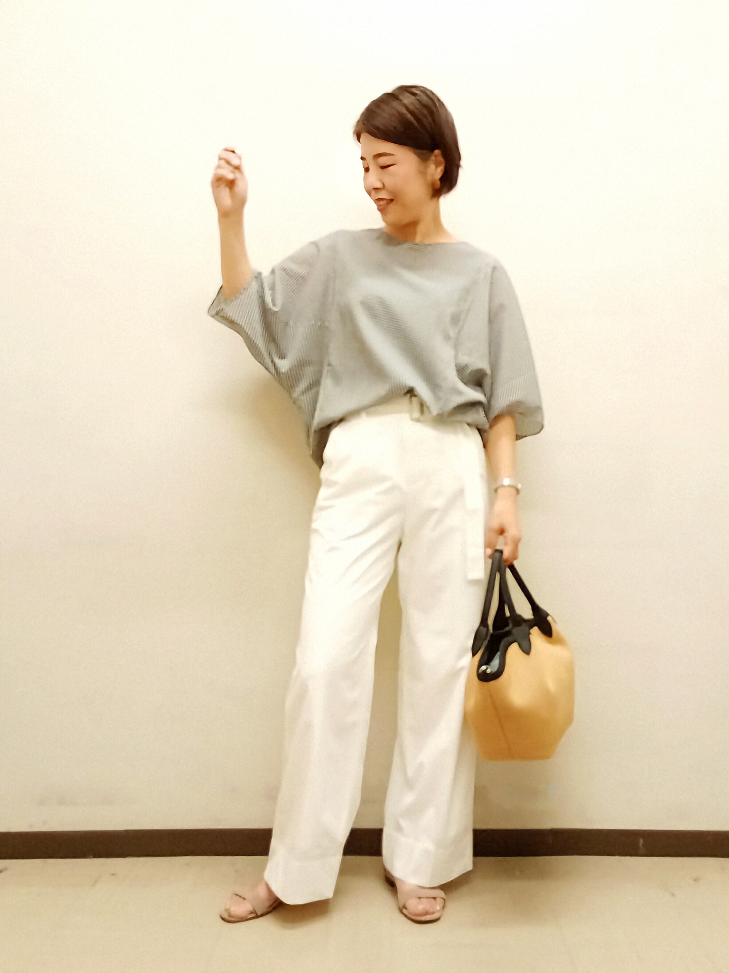 Kさんの「INDIVI｜【洗える／アンサンブル可能】シアーストライプカーディガン」を使ったコーディネート