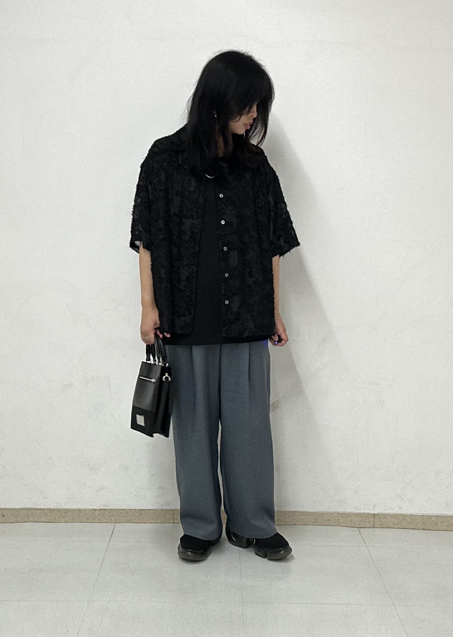 MANAさんの「tk.TAKEO KIKUCHI｜【26SSトレンドの商品】シアーフラワーシャツ/フラワーデザイン/通気性/レース/透け感/トレンド」を使ったコーディネート