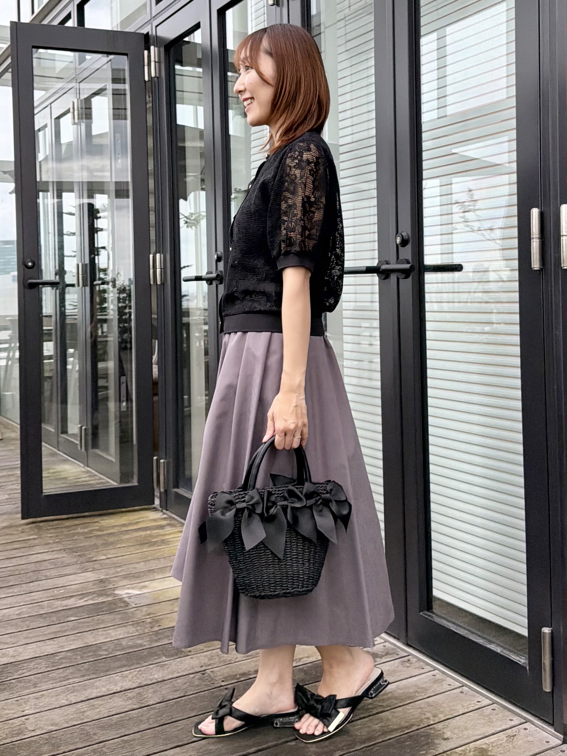 みぃさんの「Couture brooch｜【洗える】フラワーレース カーディガン」を使ったコーディネート