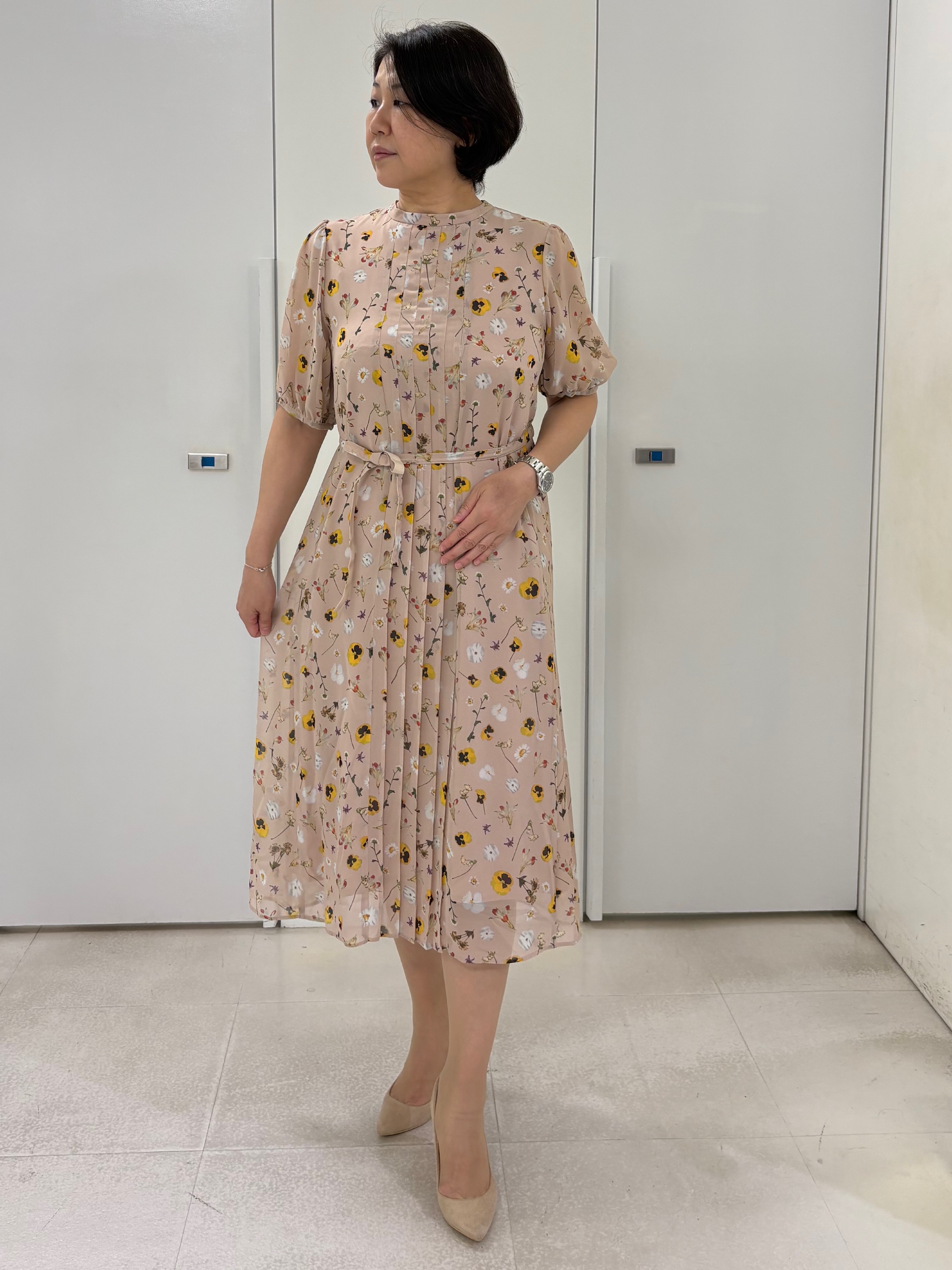 hIさんの「COUP DE CHANCE｜【SS～Lサイズ展開／スパンコール・ビジュー・刺繍】クラフトカーディガン」を使ったコーディネート