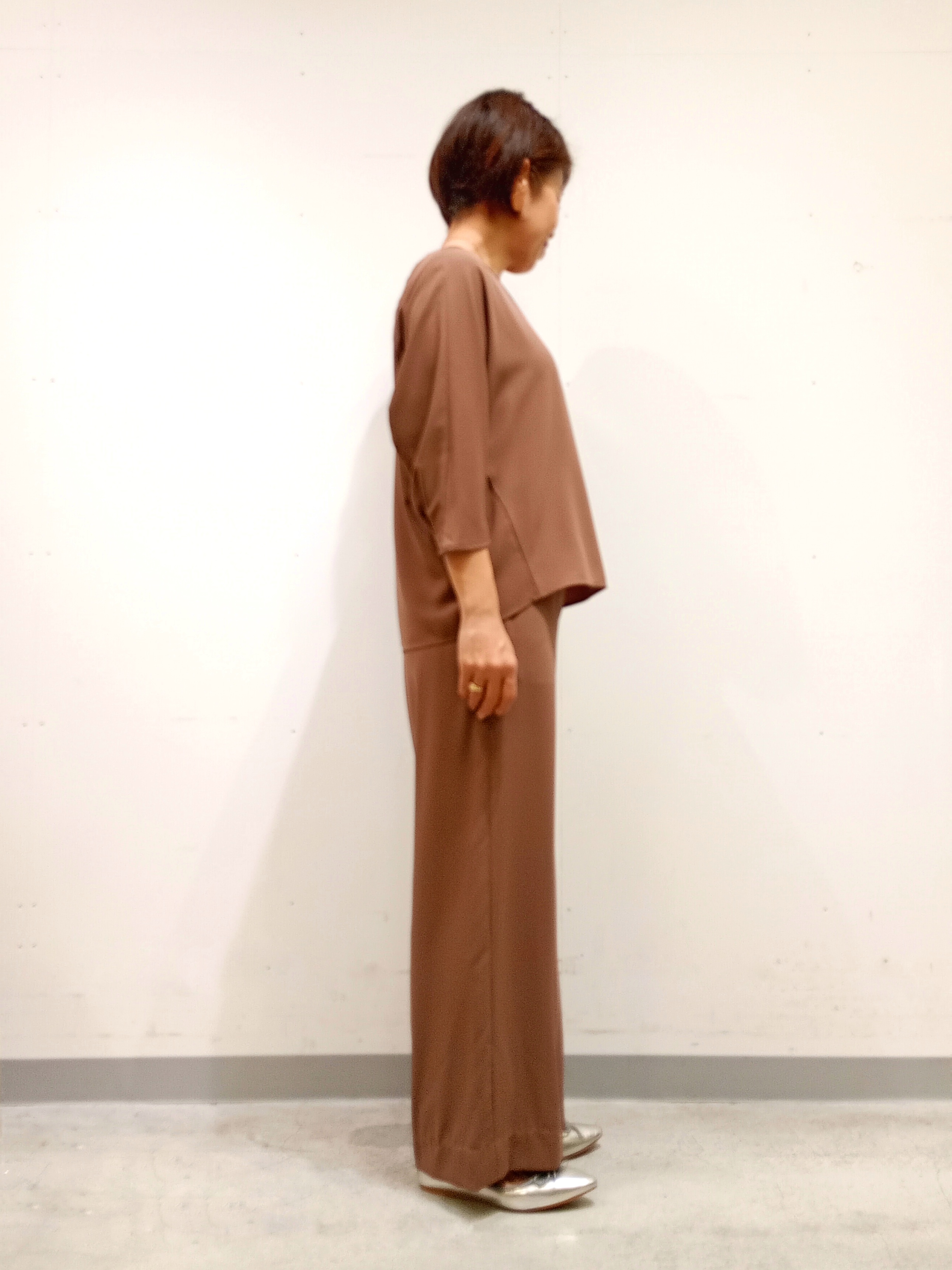 Kさんの「INDIVI｜【接触冷感／透湿／着る日傘】ドルマントップス」を使ったコーディネート