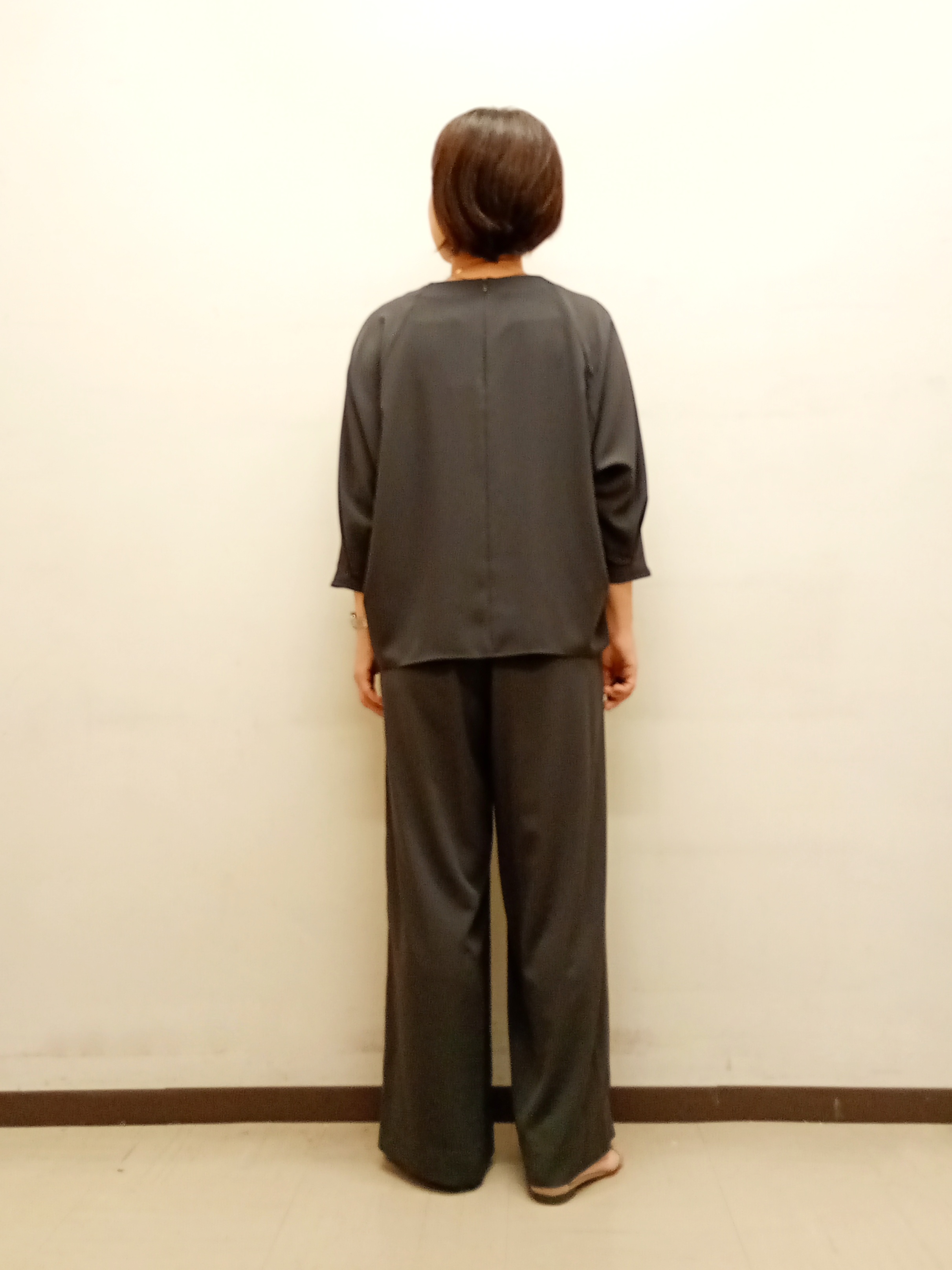 Kさんの「INDIVI｜【接触冷感／透湿／着る日傘】ドルマントップス」を使ったコーディネート