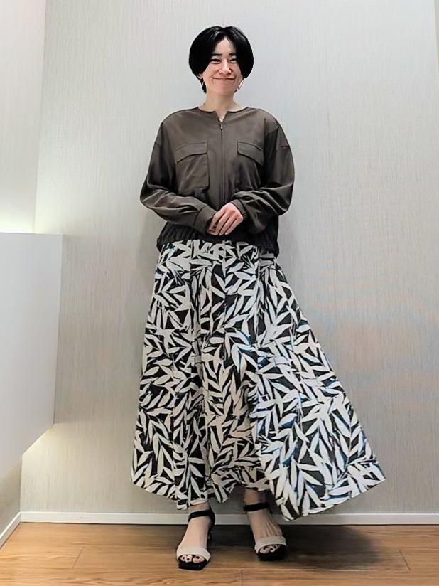 ミズタさんの「UNTITLED｜◆【洗える】シアーブルゾン」を使ったコーディネート