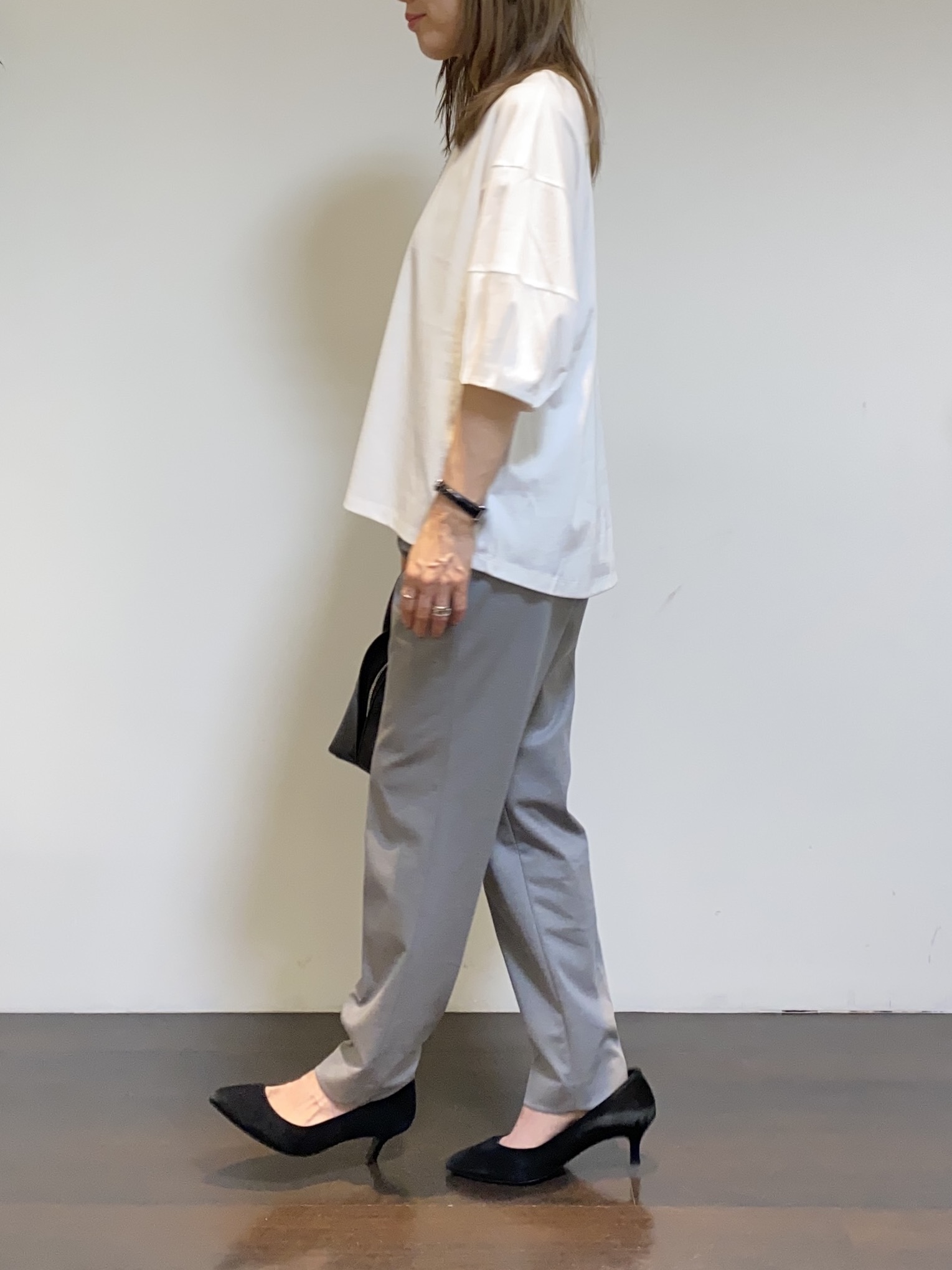 tomoさんの「UNTITLED｜【汗染み防止/接触冷感】ランタンスリーブプルオーバー」を使ったコーディネート