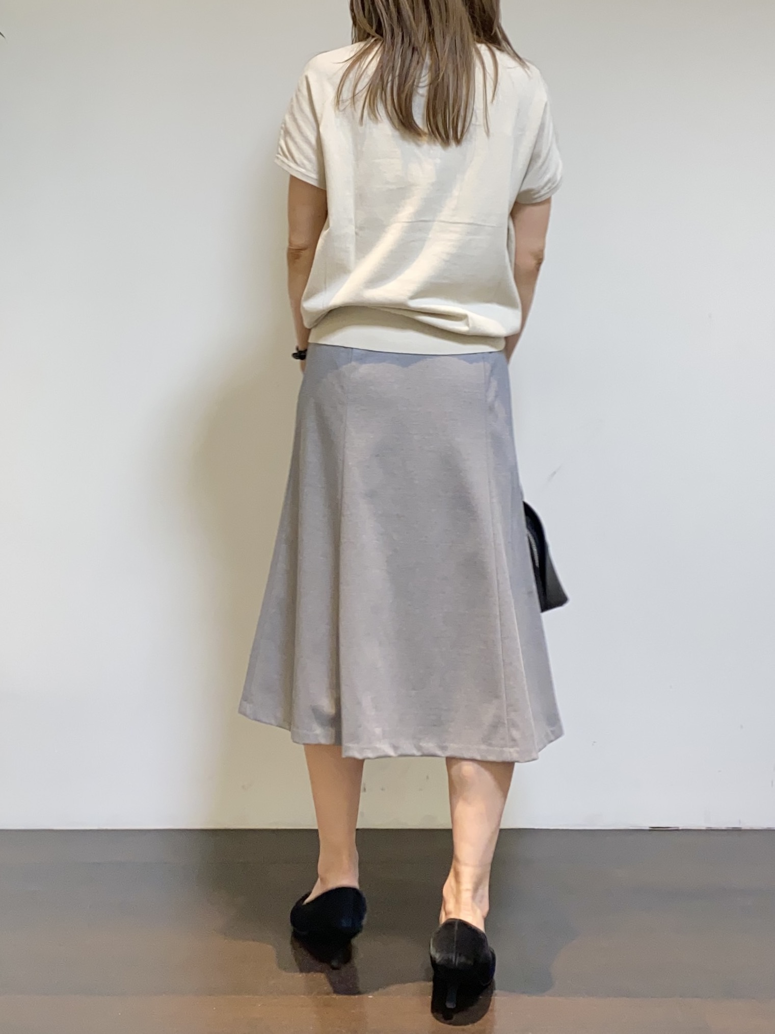 tomoさんの「UNTITLED｜【9色展開/アンサンブル可/洗える】コットンベーシックニット」を使ったコーディネート