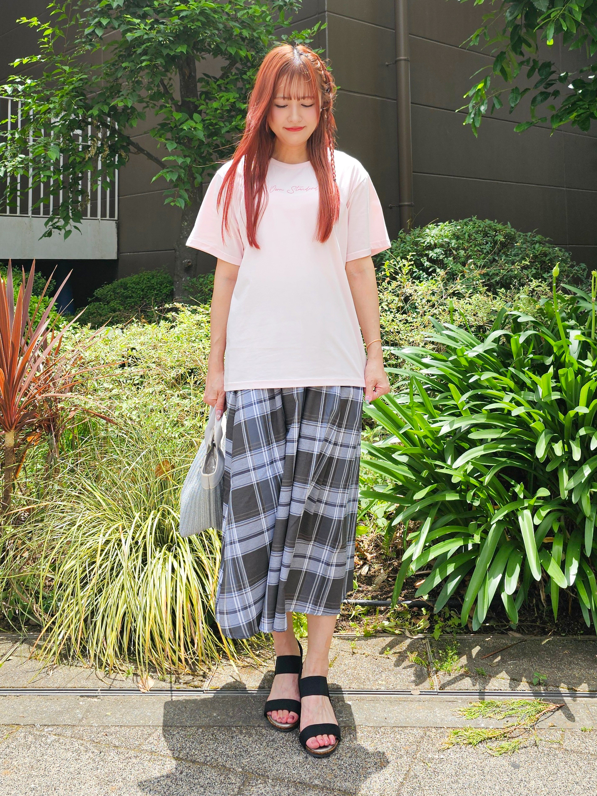 ゆゆさんの「SHOO･LA･RUE｜【洗濯機可/S-LL】夏に快適サラサラ感 大人のプリントTシャツ」を使ったコーディネート