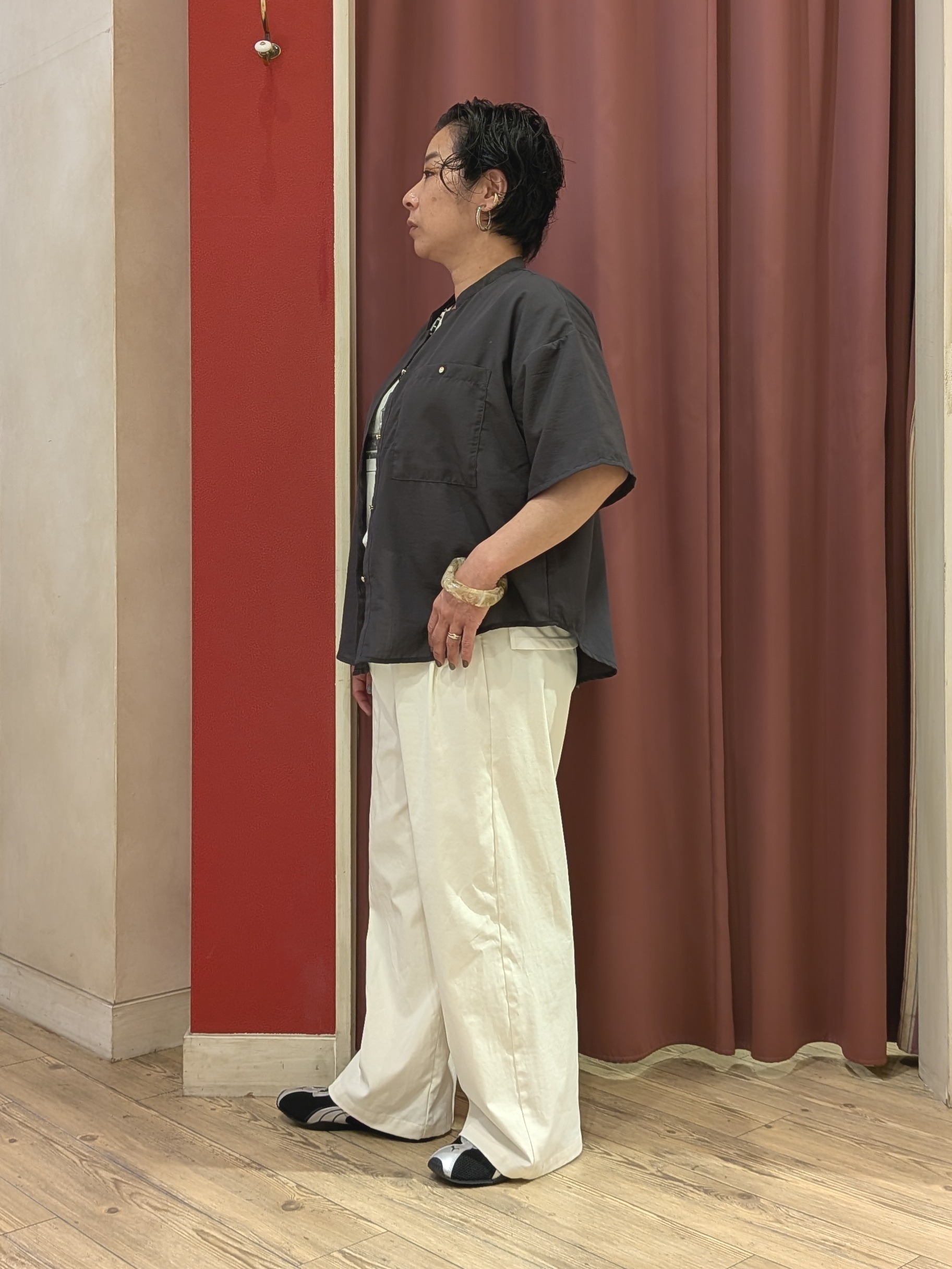 cameさんの「SHOO･LA･RUE｜【洗濯機可/S-LL】大人の抜け感 ゆるっと5分袖シャツ」を使ったコーディネート