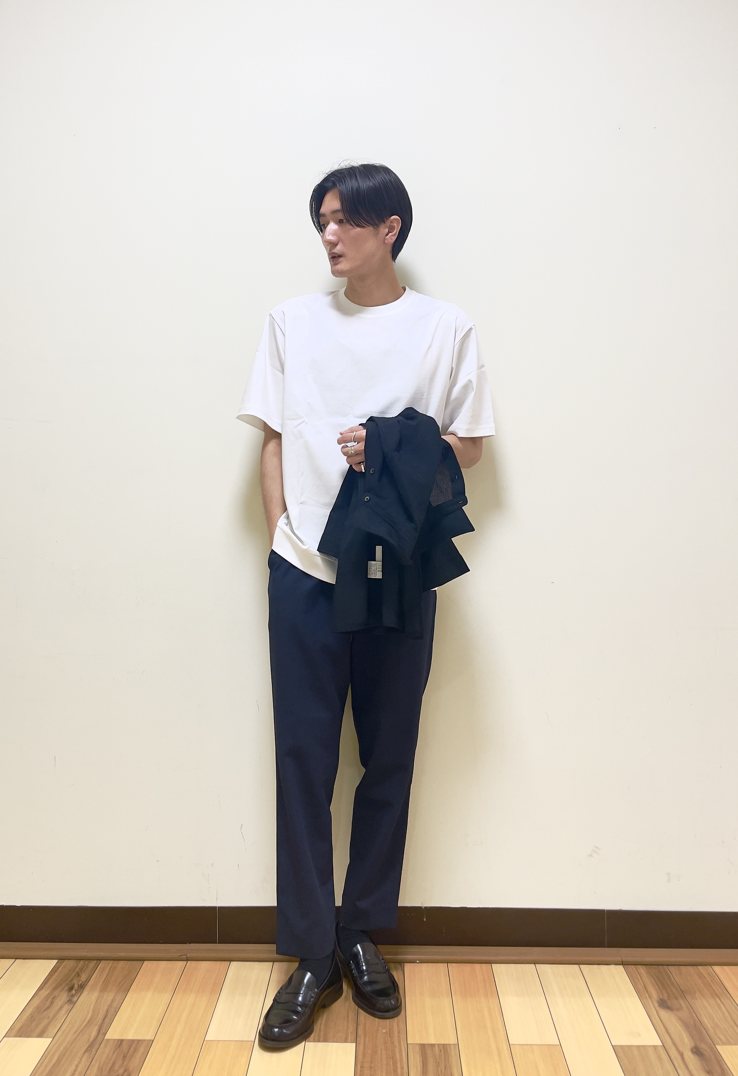 Seiyaさんの「TAKEO KIKUCHI｜【通気性】トリコットサッカー 7分袖シャツ」を使ったコーディネート