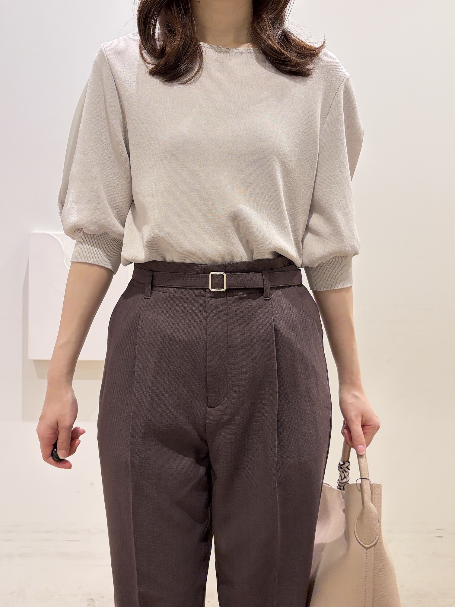 MOMOさんの「index｜【接触冷感／UVケア】クールタッチラップスリーブニット《洗濯機OK／XS～3L／9col》」を使ったコーディネート