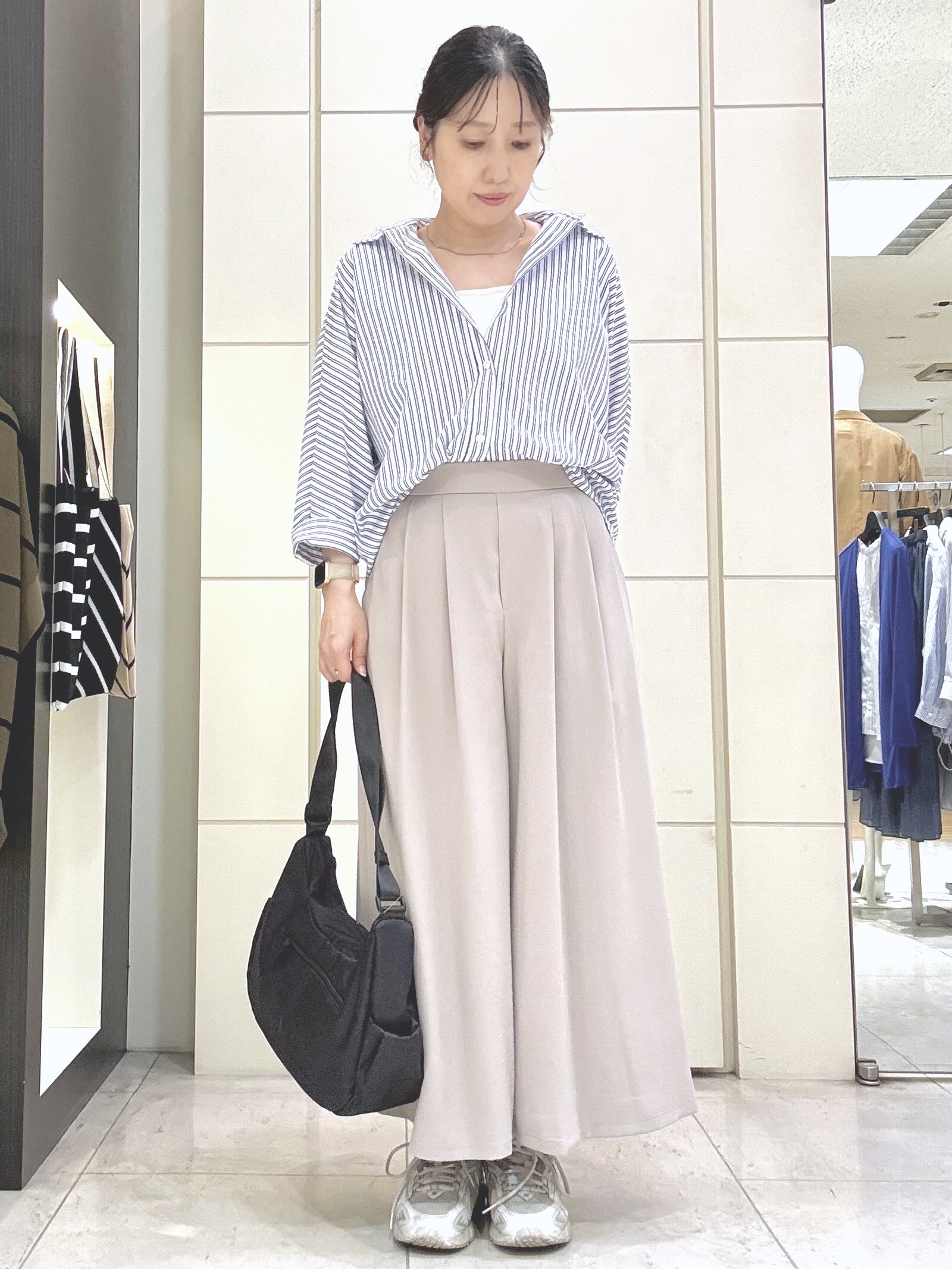 mori.さんの「UNTITLED｜【接触冷感/吸水速乾/UVカット】ドルマンスリーブシャツ」を使ったコーディネート