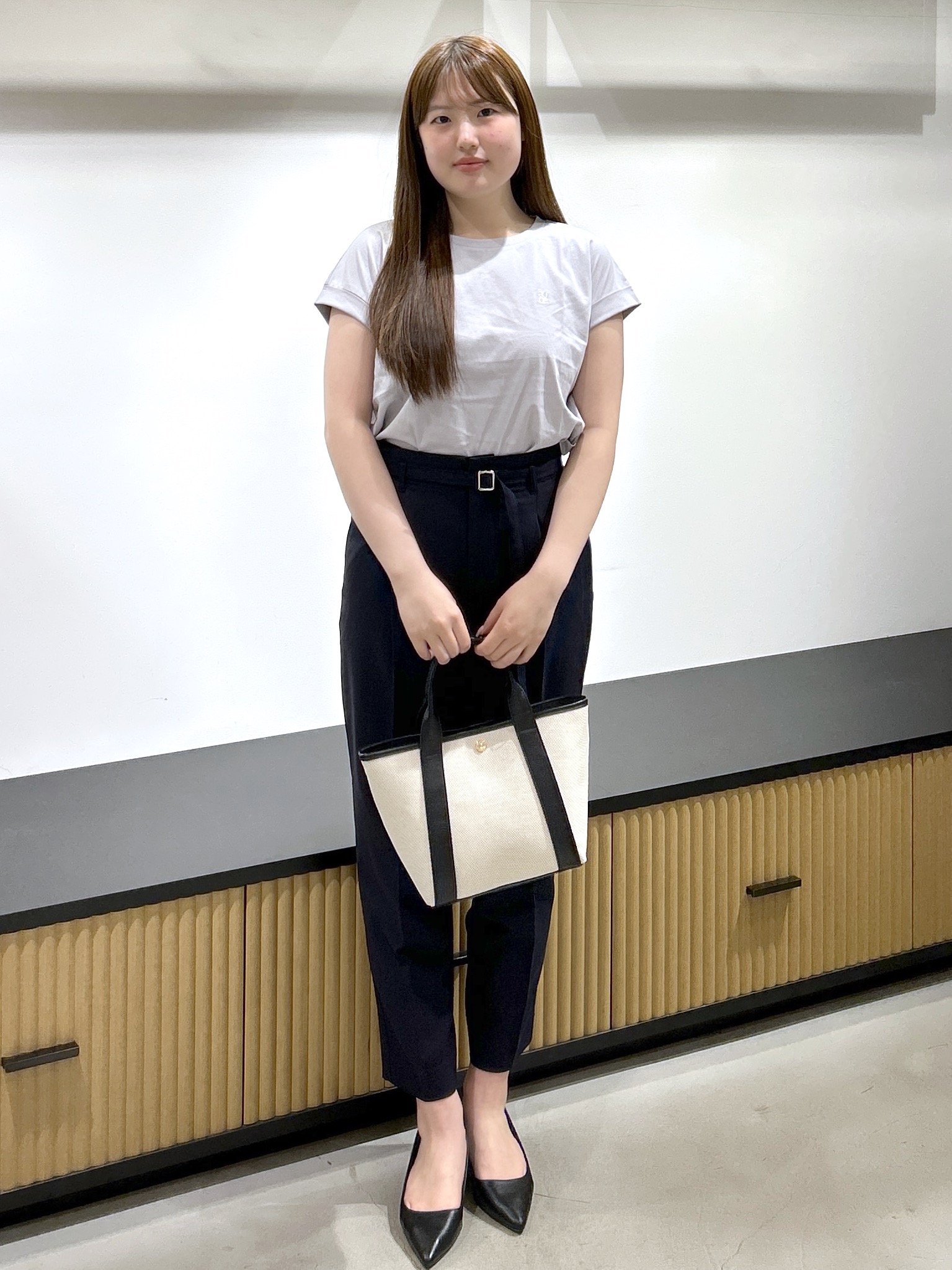 sayaさんの「OPAQUE.CLIP｜【接触冷感／UV】ワンポイント刺繍Tシャツ《7col／XS~3L／洗濯機OK》」を使ったコーディネート