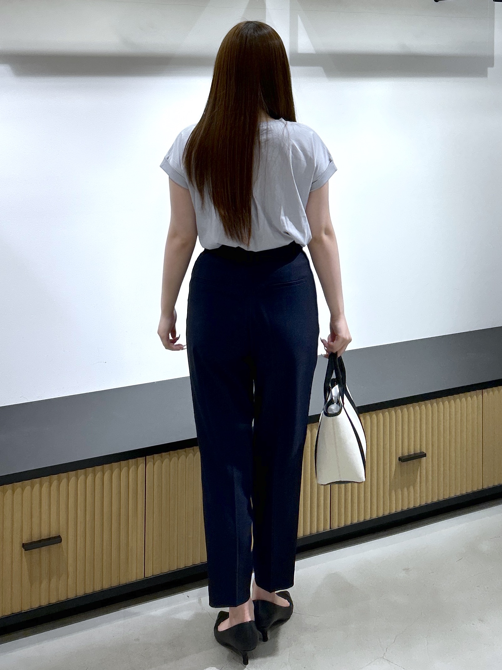 sayaさんの「OPAQUE.CLIP｜【接触冷感／UV】ワンポイント刺繍Tシャツ《7col／XS~3L／洗濯機OK》」を使ったコーディネート