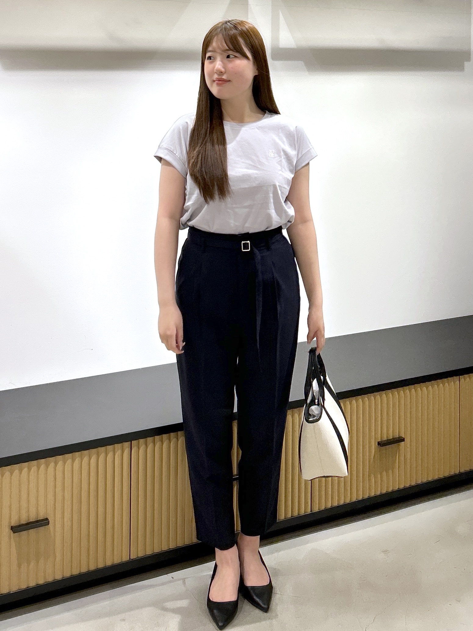 sayaさんの「OPAQUE.CLIP｜【接触冷感／UV】ワンポイント刺繍Tシャツ《7col／XS~3L／洗濯機OK》」を使ったコーディネート