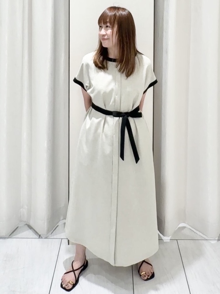 ʏᴜᴋɪᴋᴏさんの「UNTITLED｜【接触冷感/UVカット/イージーケア】配色ラインワンピース」を使ったコーディネート