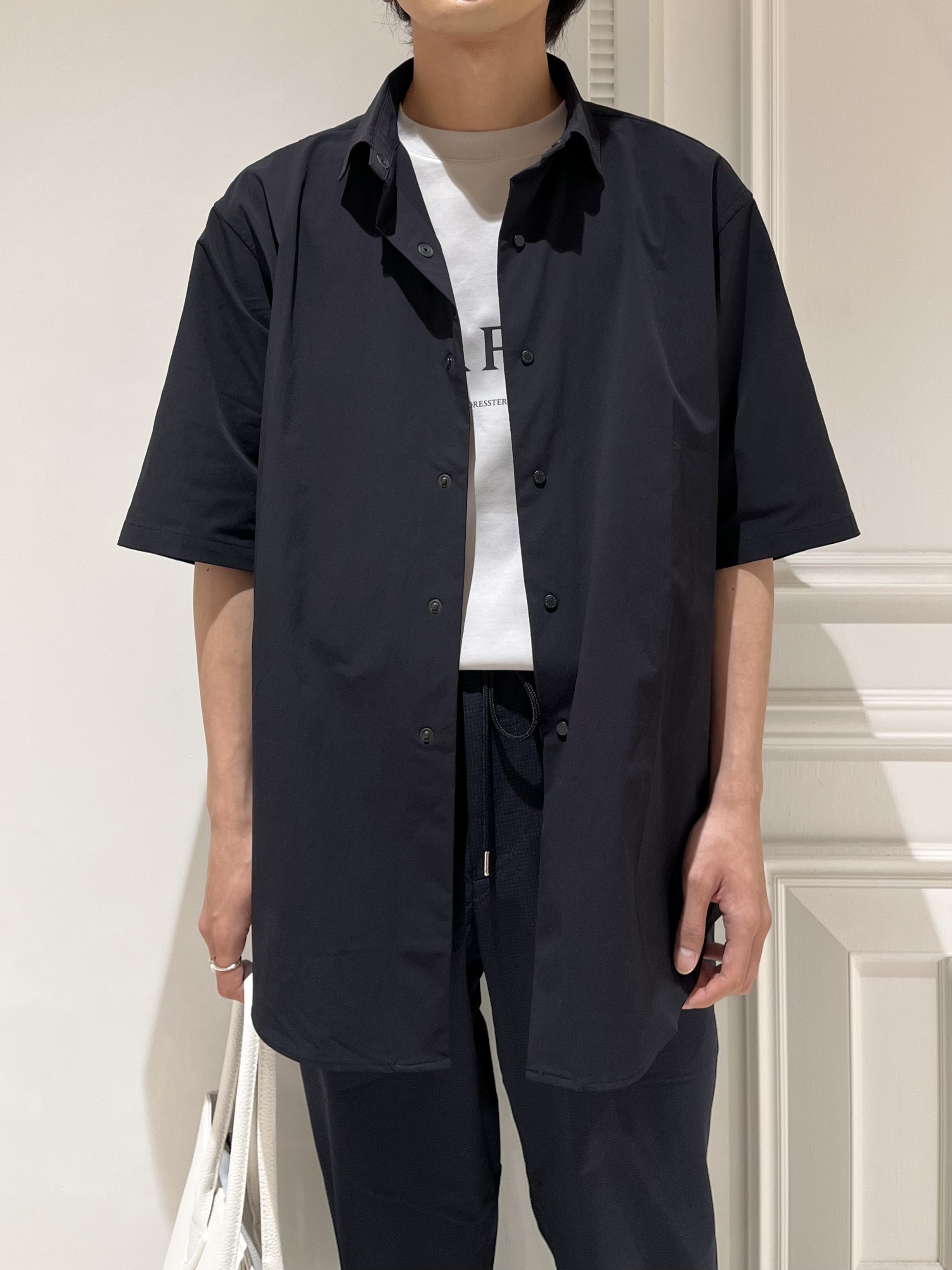Watanabeさんの「DRESSTERIOR｜◆【干場義雅&times;K－3B&times;DRESSTERIOR】ストレッチシャツ」を使ったコーディネート