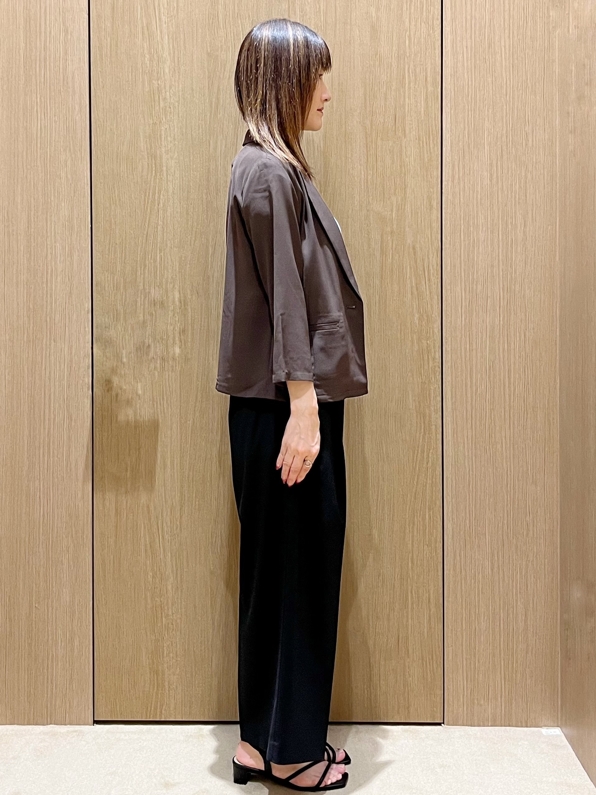 yukariさんの「OPAQUE.CLIP｜【接触冷感／防シワ】ひんやり7分袖テーラードジャケット《洗濯機OK》」を使ったコーディネート