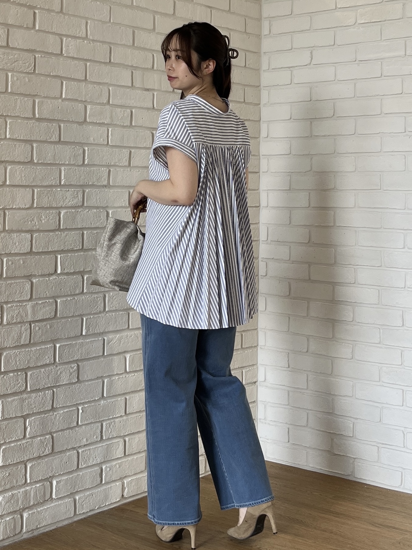 Saekoさんの「UNTITLED｜【吸水速乾/接触冷感】バックプリーツデザインブラウス」を使ったコーディネート