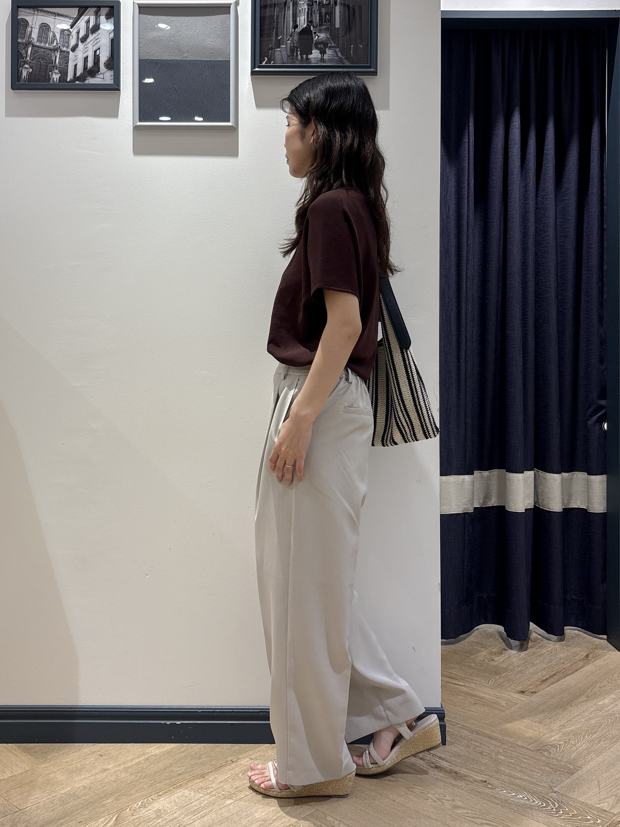 ayakaさんの「grove｜【シリーズ累計36万枚！名品ニット】やわらかドライタッチ ドルマンニット」を使ったコーディネート