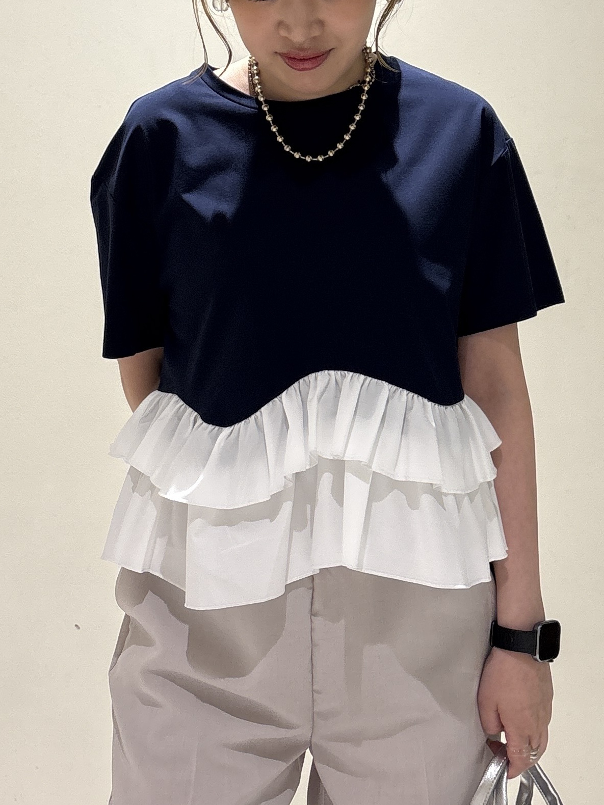 みきちぃさんの「OPAQUE.CLIP｜裾フリルドッキングTシャツ【洗濯機OK】」を使ったコーディネート