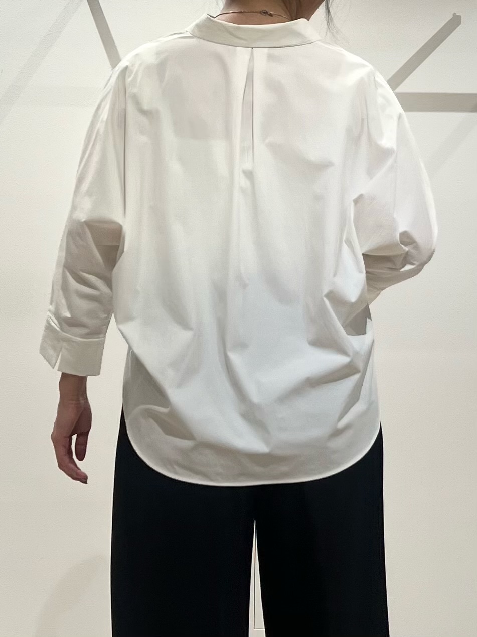 TOMOMIさんの「UNTITLED｜【接触冷感/吸水速乾/UVカット】ドルマンスリーブシャツ」を使ったコーディネート