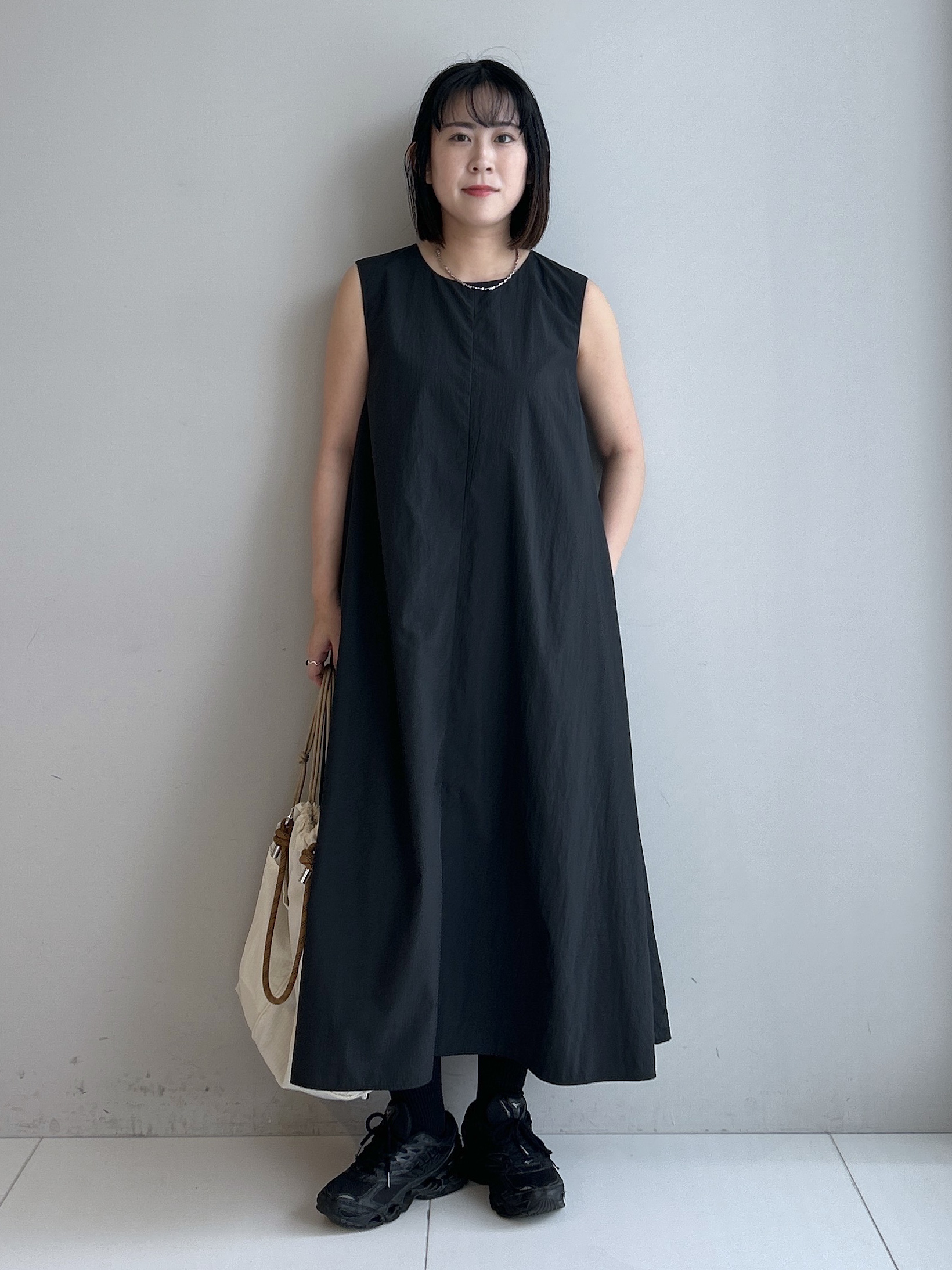 Hirokaさんの「Dessin｜【撥水】Aラインナイロンワンピース」を使ったコーディネート