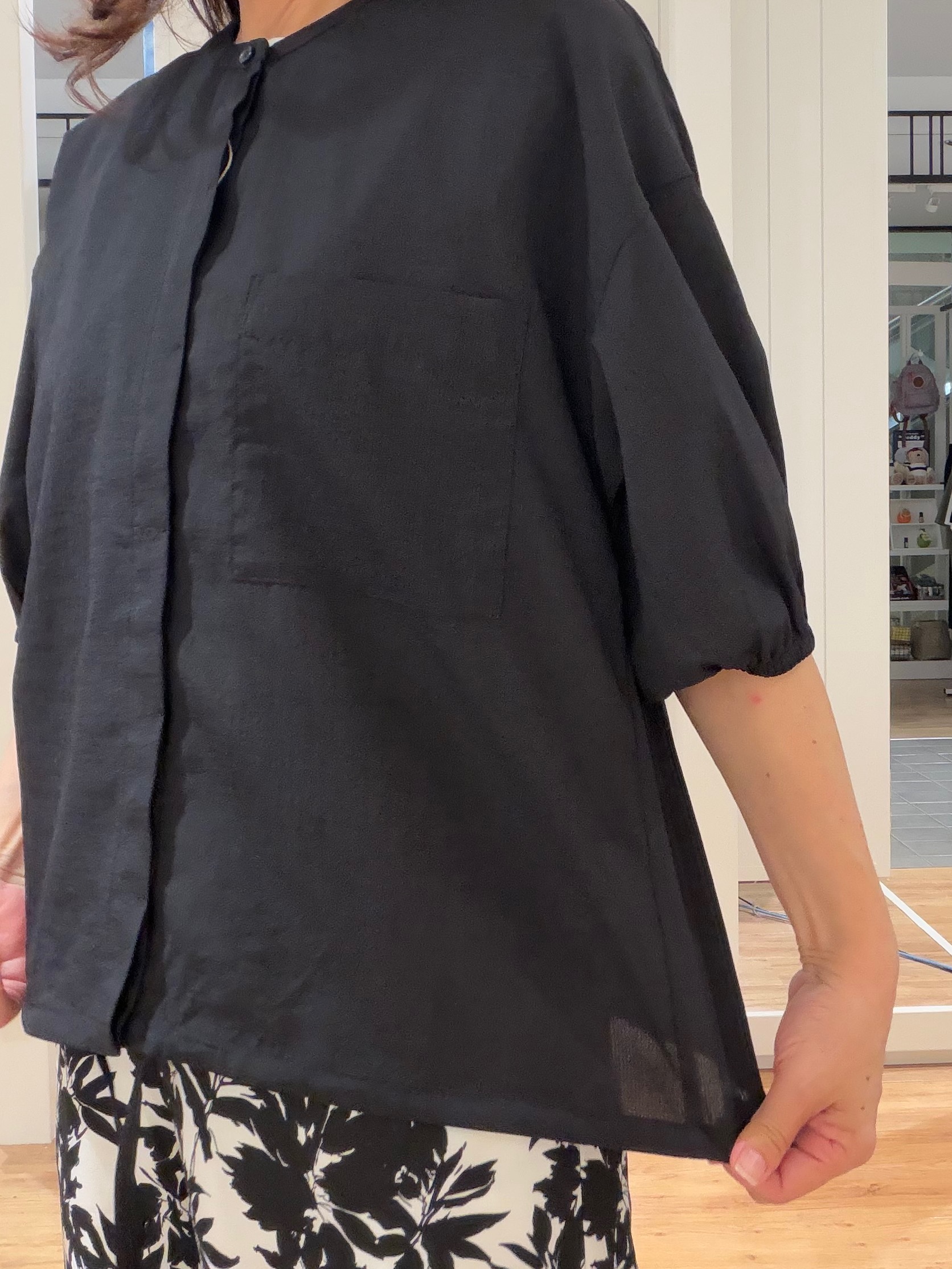 Fujitaさんの「Dessin｜【高通気/セットアップ可】ハーフスリーブドロストシャツブラウス」を使ったコーディネート