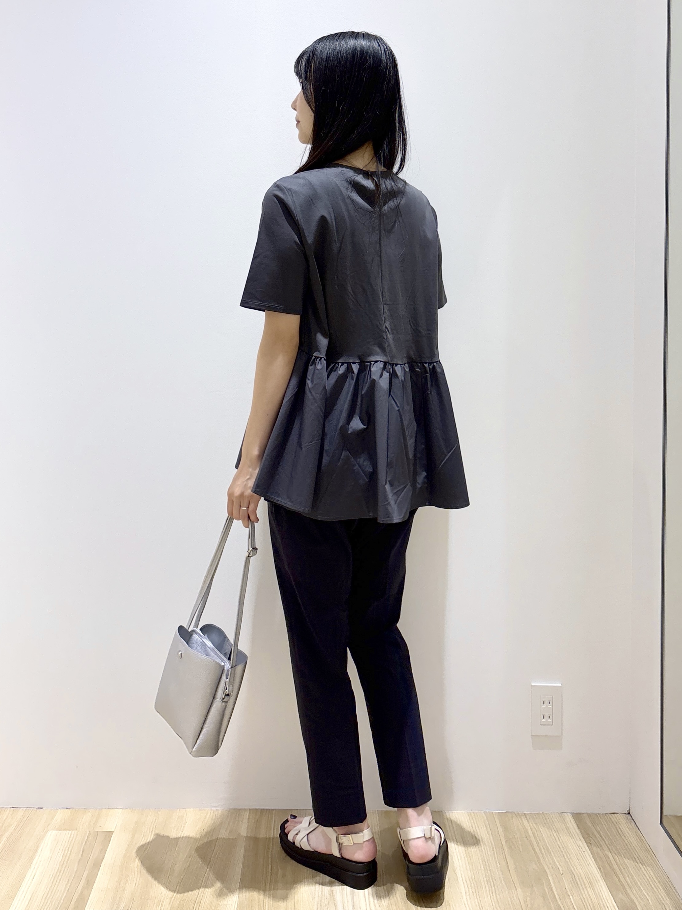 sachikoさんの「OPAQUE.CLIP｜ペプラムドッキングカットソー【洗濯機OK】」を使ったコーディネート