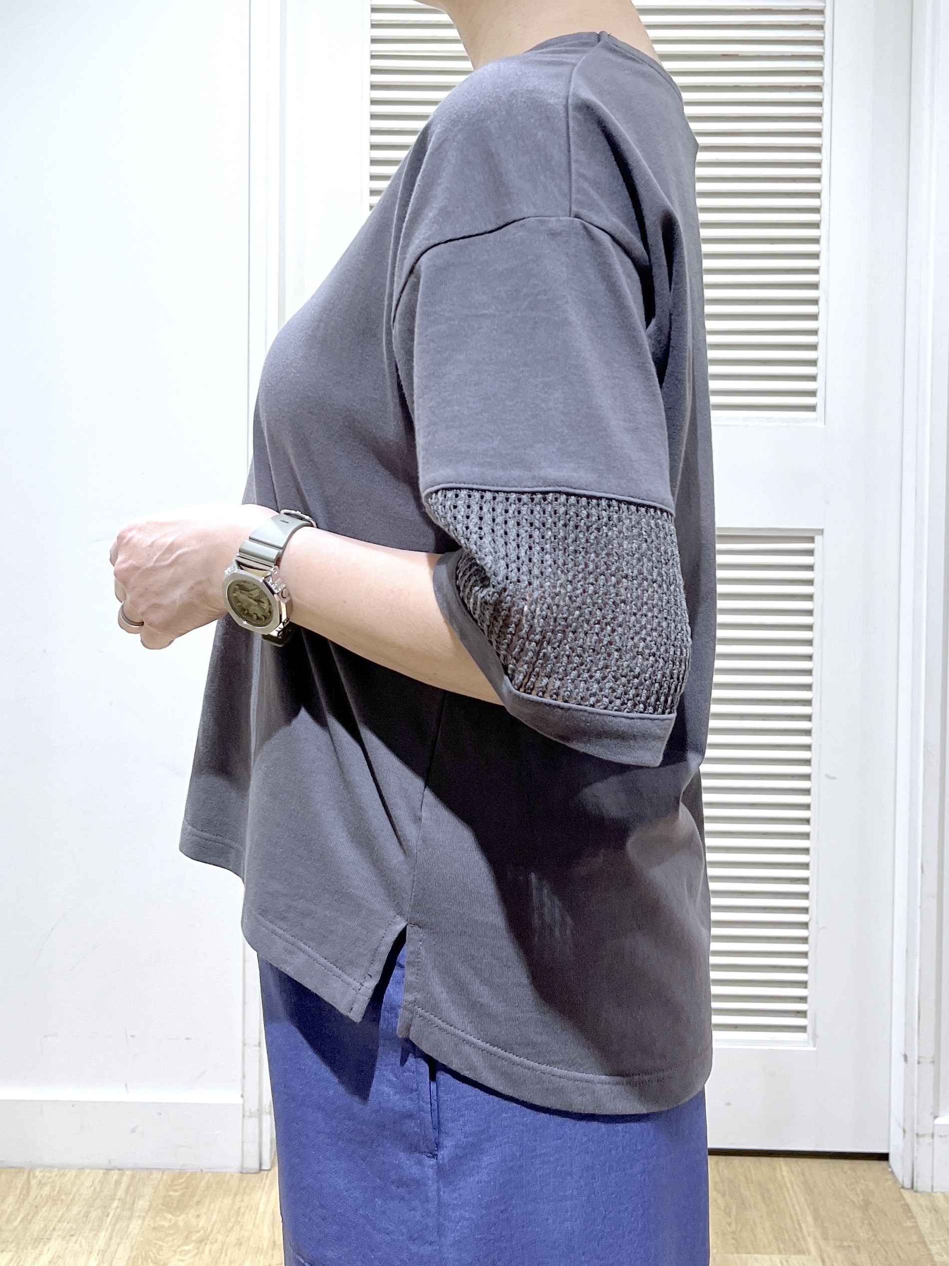 Miyazakiさんの「Dessin｜【接触冷感】メッシュレーススリーブプルオーバー」を使ったコーディネート