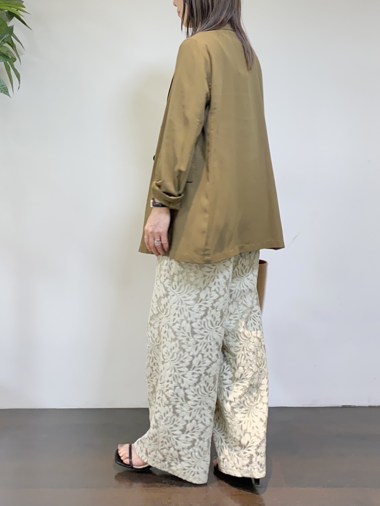tomoさんの「UNTITLED｜◆【セットアップ可/接触冷感/通気性】ドライシアーダブルジャケット」を使ったコーディネート