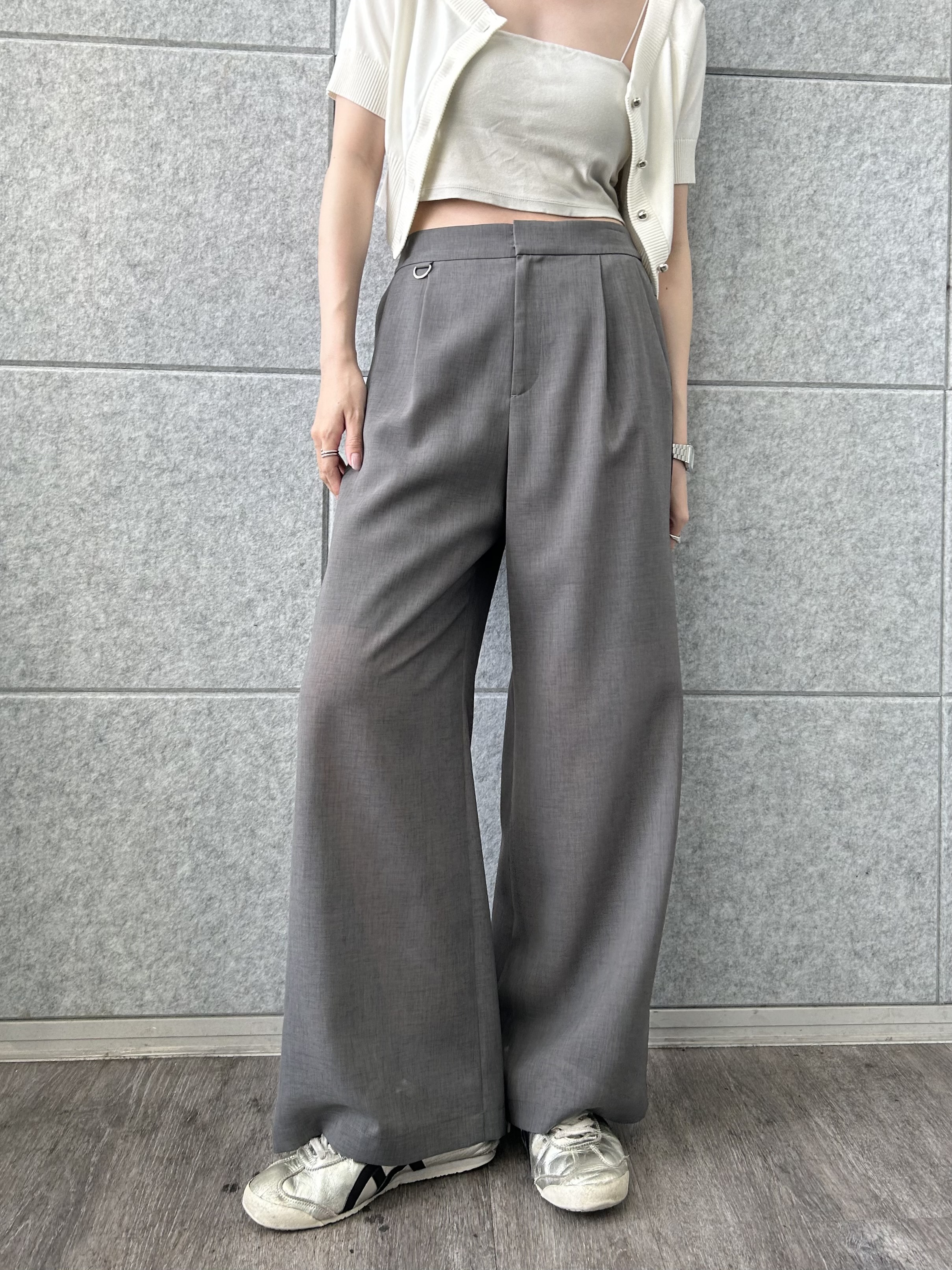 honoka Aさんの「CODE A｜design knit short cardigan」を使ったコーディネート