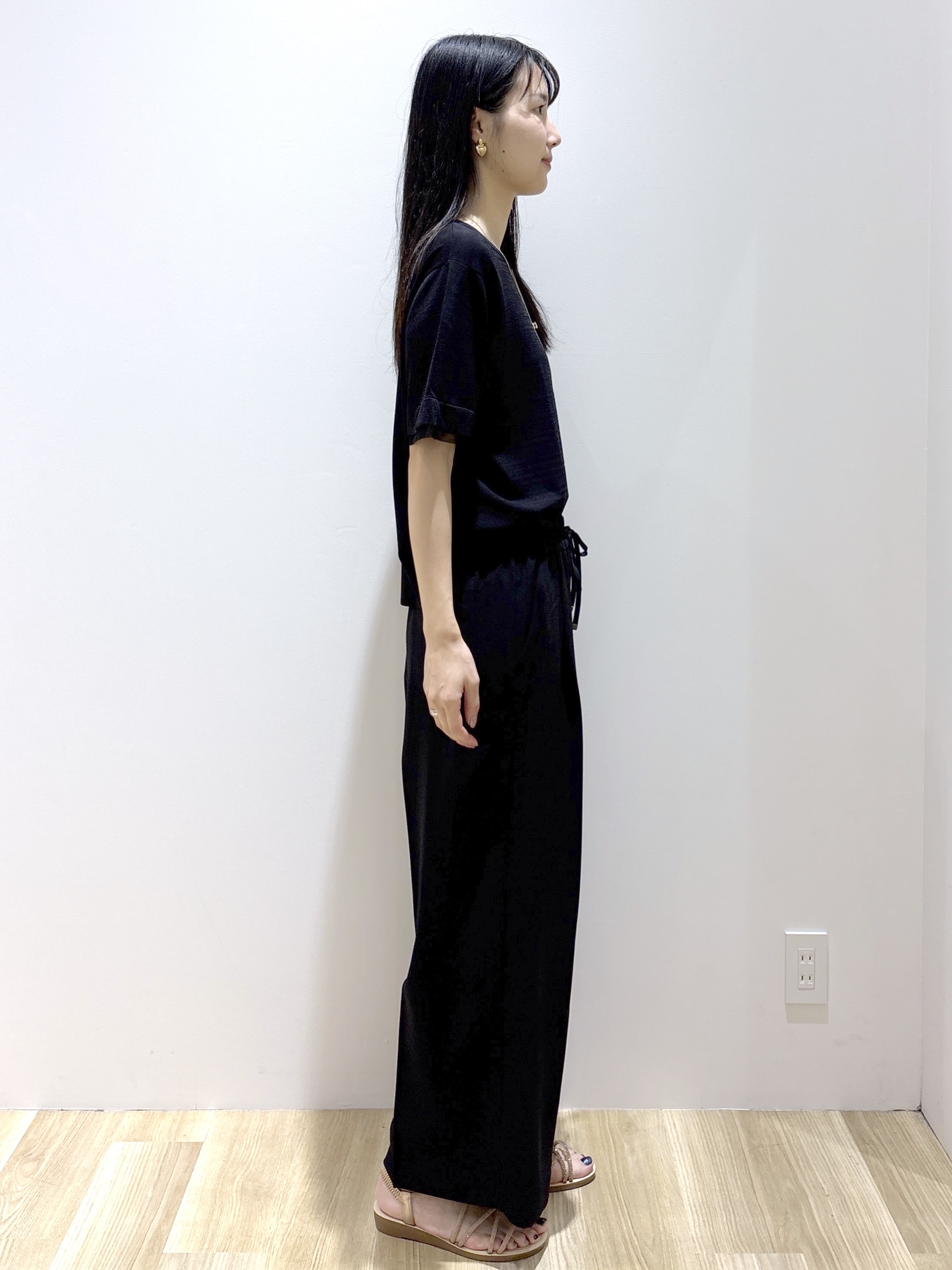 sachikoさんの「OPAQUE.CLIP｜【UV／接触冷感／抗ピル】シアー＆レイヤード風さらりニット《洗濯機OK》」を使ったコーディネート