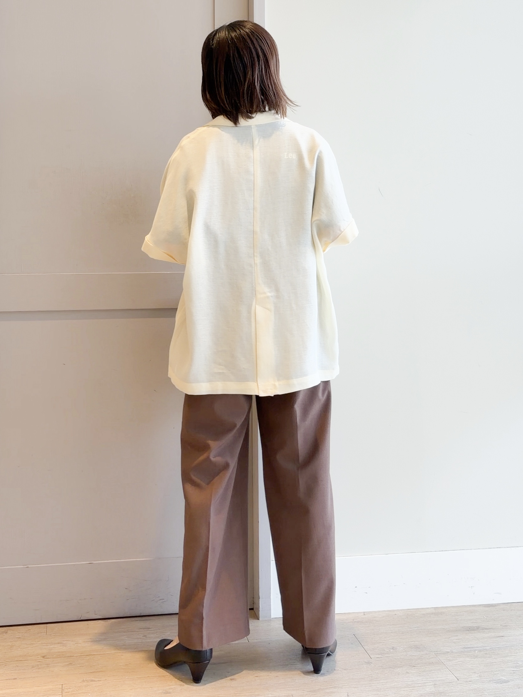 yamakoさんの「grove｜【洗濯機OK/SETUP可】シワになりにくいハーフスリーブジャケット」を使ったコーディネート
