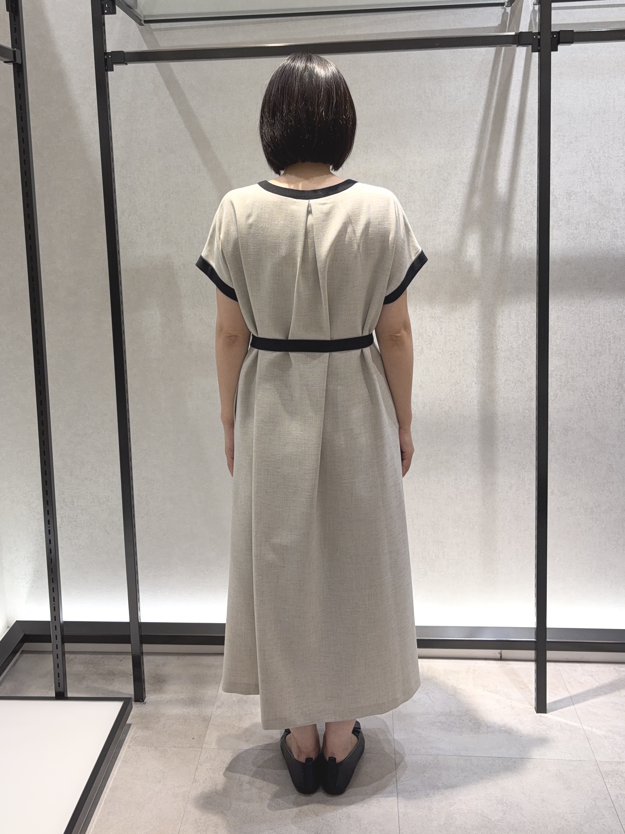 わたなべさんの「UNTITLED｜【接触冷感/UVカット/イージーケア】配色ラインワンピース」を使ったコーディネート
