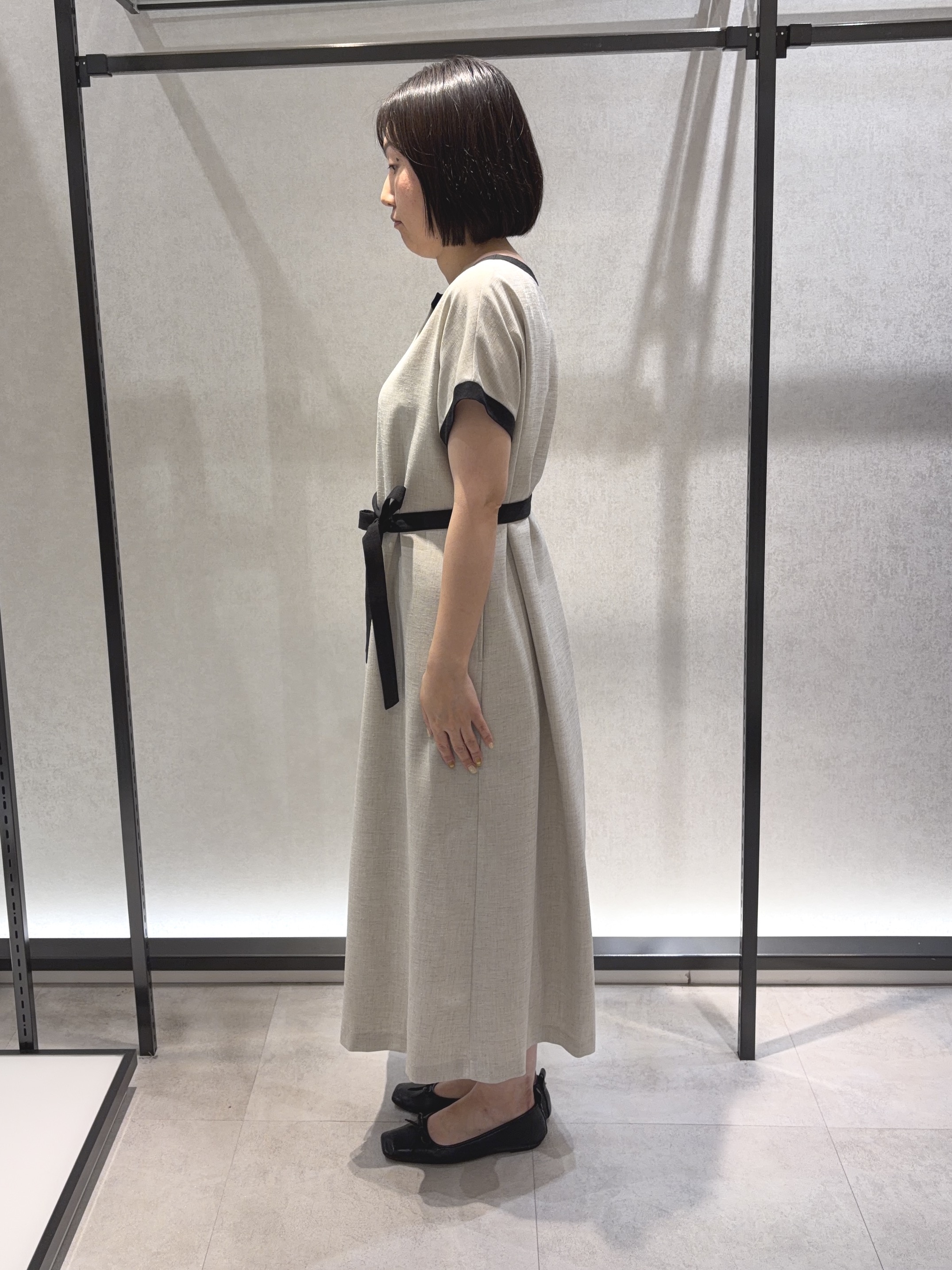 わたなべさんの「UNTITLED｜【接触冷感/UVカット/イージーケア】配色ラインワンピース」を使ったコーディネート