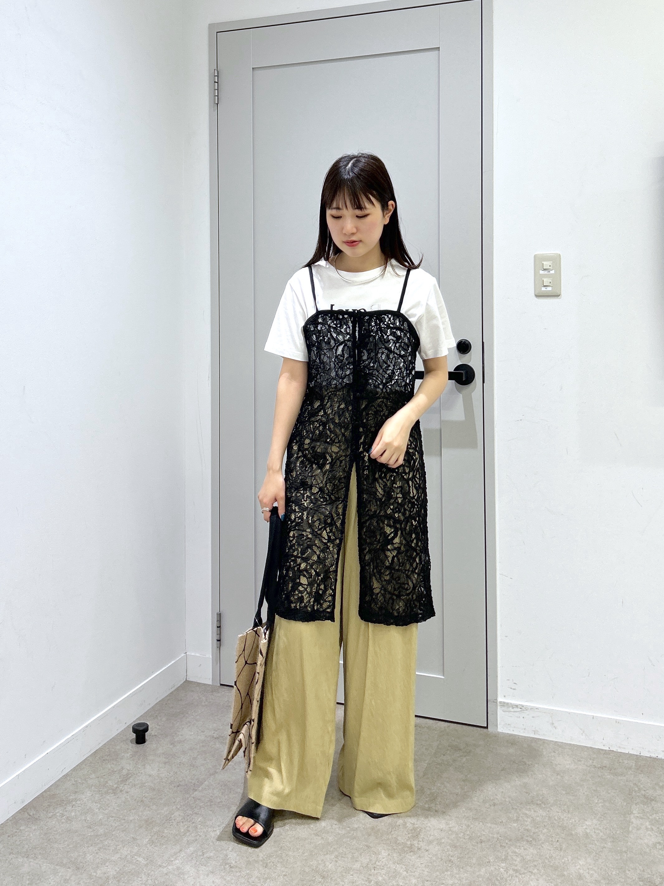 Renoさんの「INDIVI｜タイポグラフィTシャツ【接触冷感】」を使ったコーディネート