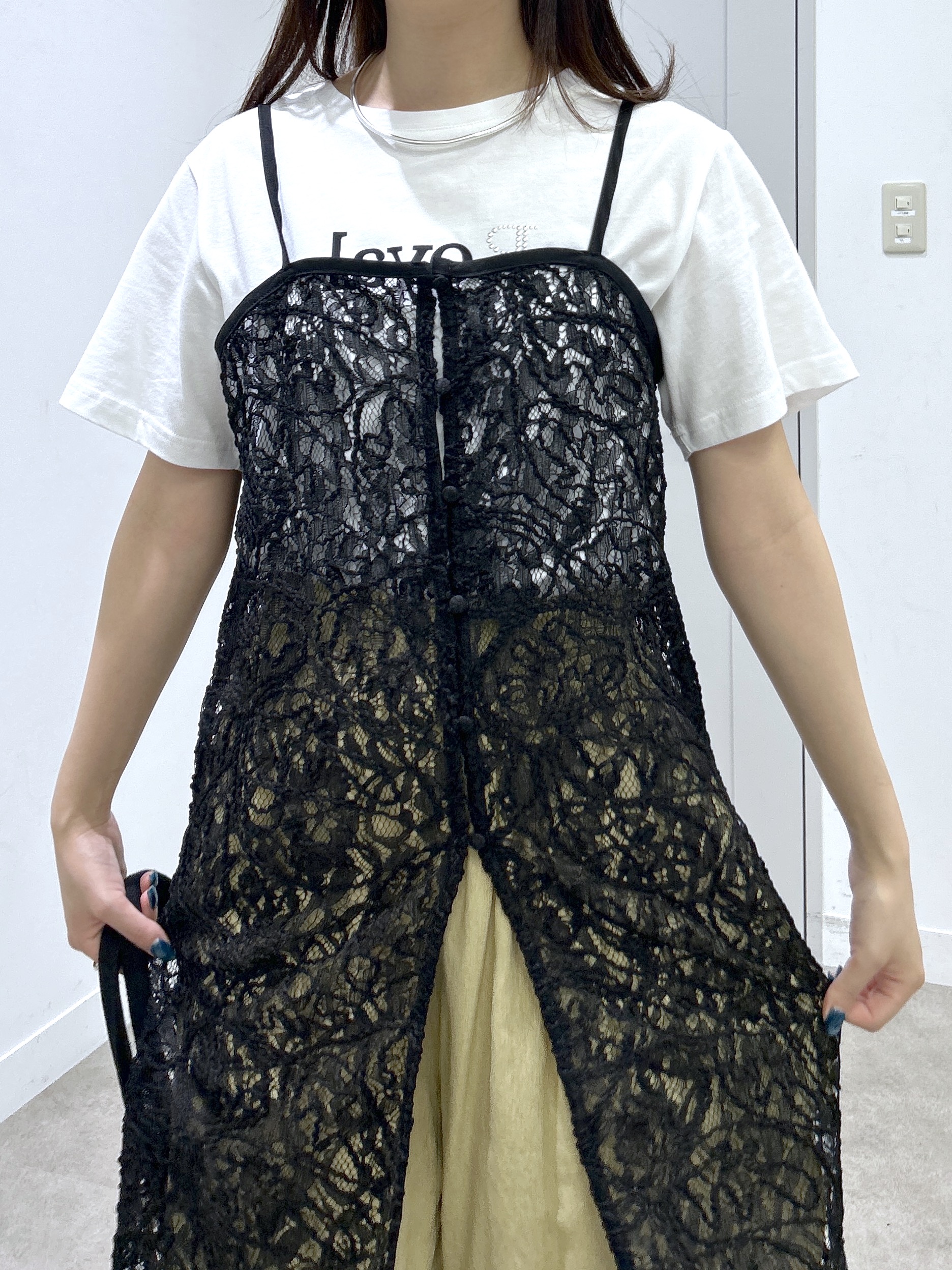 Renoさんの「INDIVI｜タイポグラフィTシャツ【接触冷感】」を使ったコーディネート