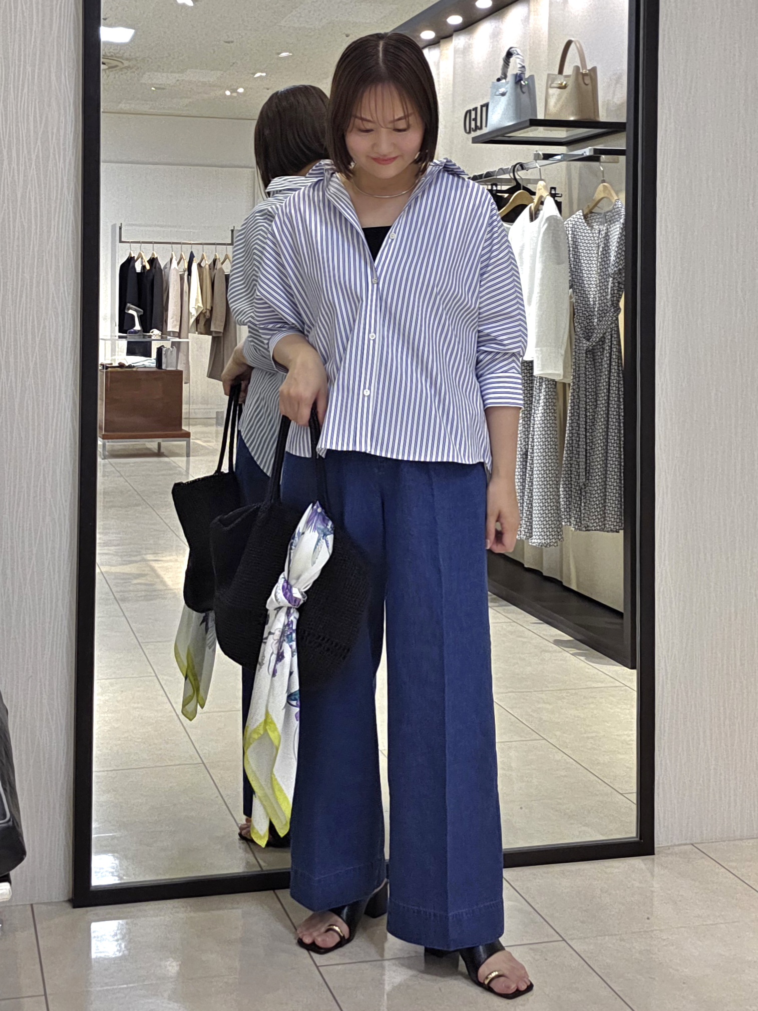 naokoさんの「UNTITLED｜【接触冷感/吸水速乾/UVカット】ドルマンスリーブシャツ」を使ったコーディネート